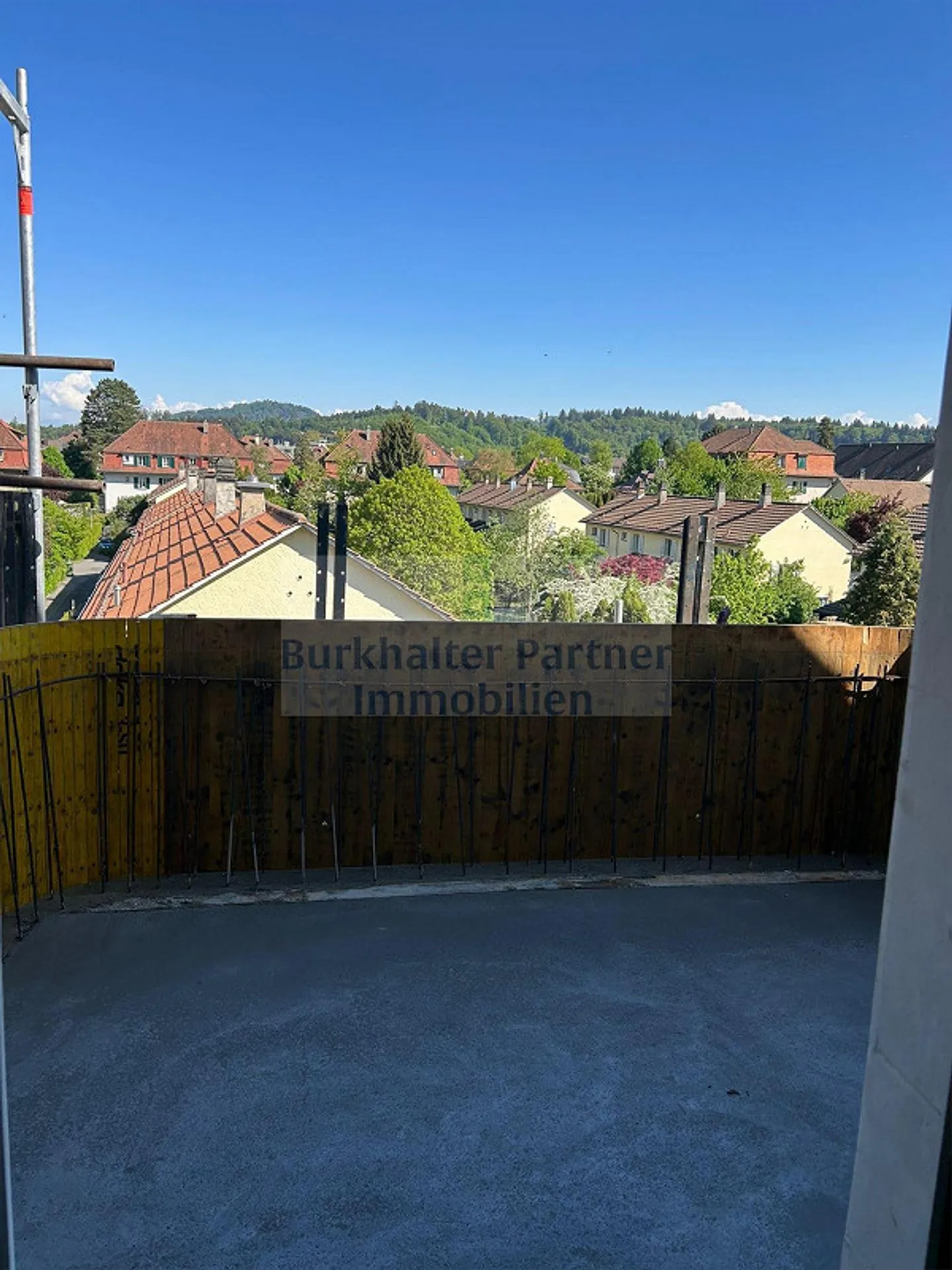 Après rénovation complète, nous louons les appartements suivants au Brünnenstrasse 65 à 3018 Berne à partir du 1er septembre 2026 : appartement en attique de 3,5 pièces, 2ème étage gauche appartement de 2 pièces, 1er étage milieu - Photo 5 sur 5