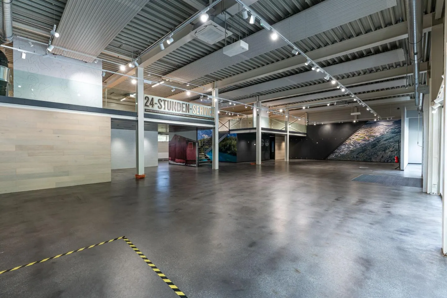 Espaces de bureaux et commerciaux attrayants et bien desservis dans le Bözingenfeld de Bienne - Photo 7 sur 13
