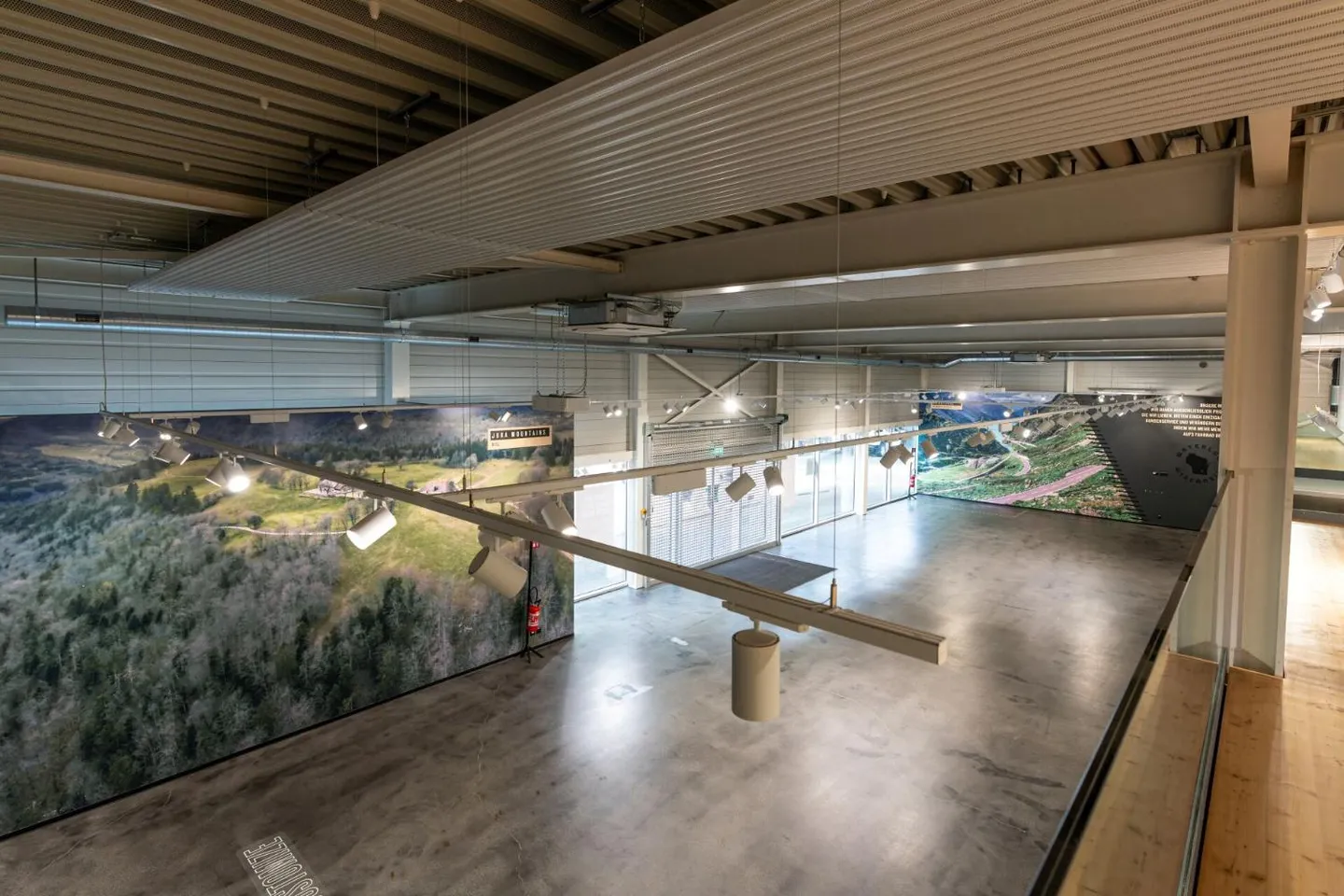 Espaces de bureaux et commerciaux attrayants et bien desservis dans le Bözingenfeld de Bienne - Photo 9 sur 13