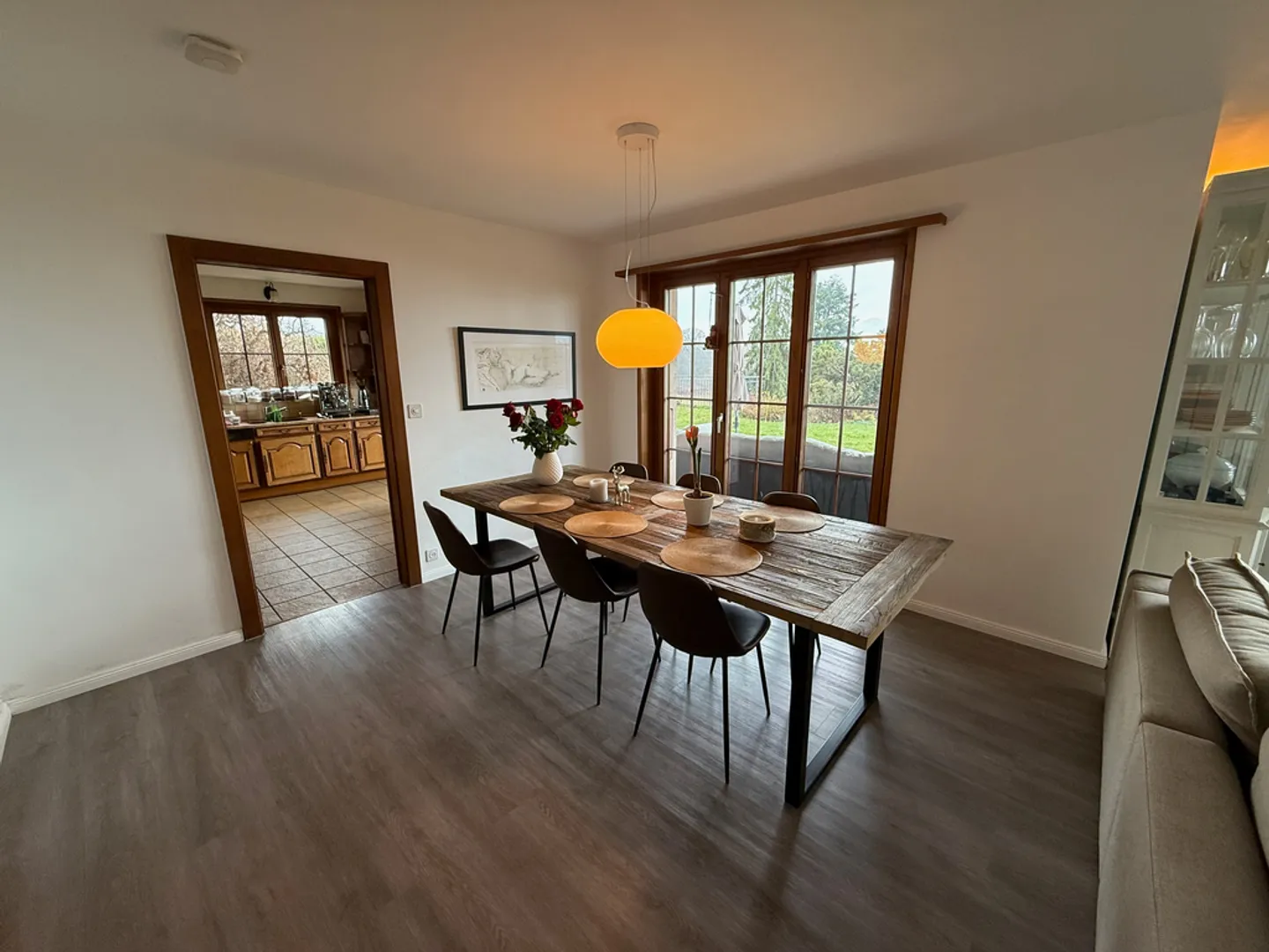 Villa Charmante avec Jardin - Photo 3 sur 8