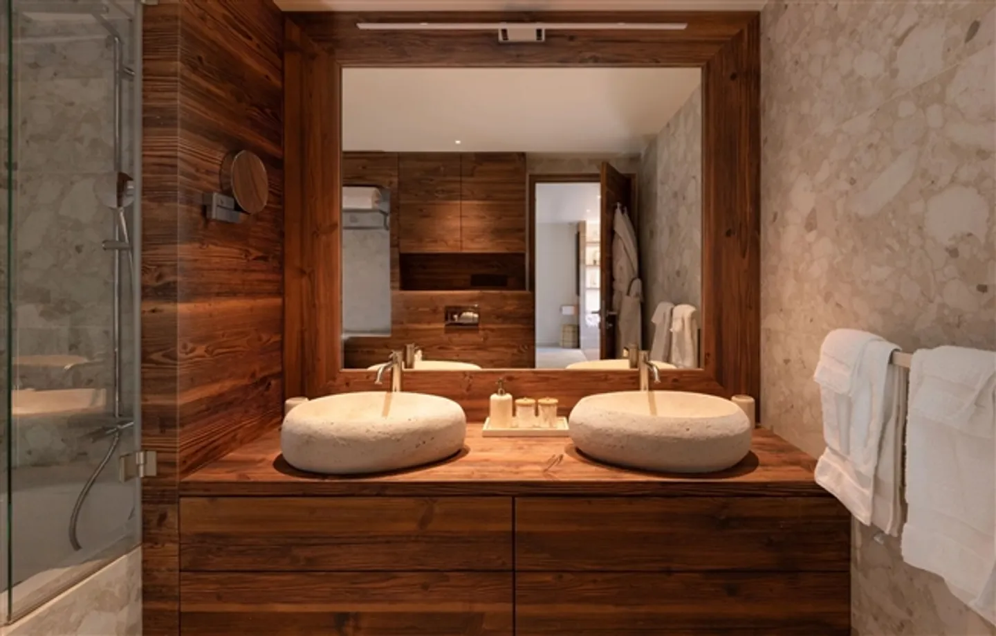 Magnifique appartement design près du centre - Photo 4 sur 14