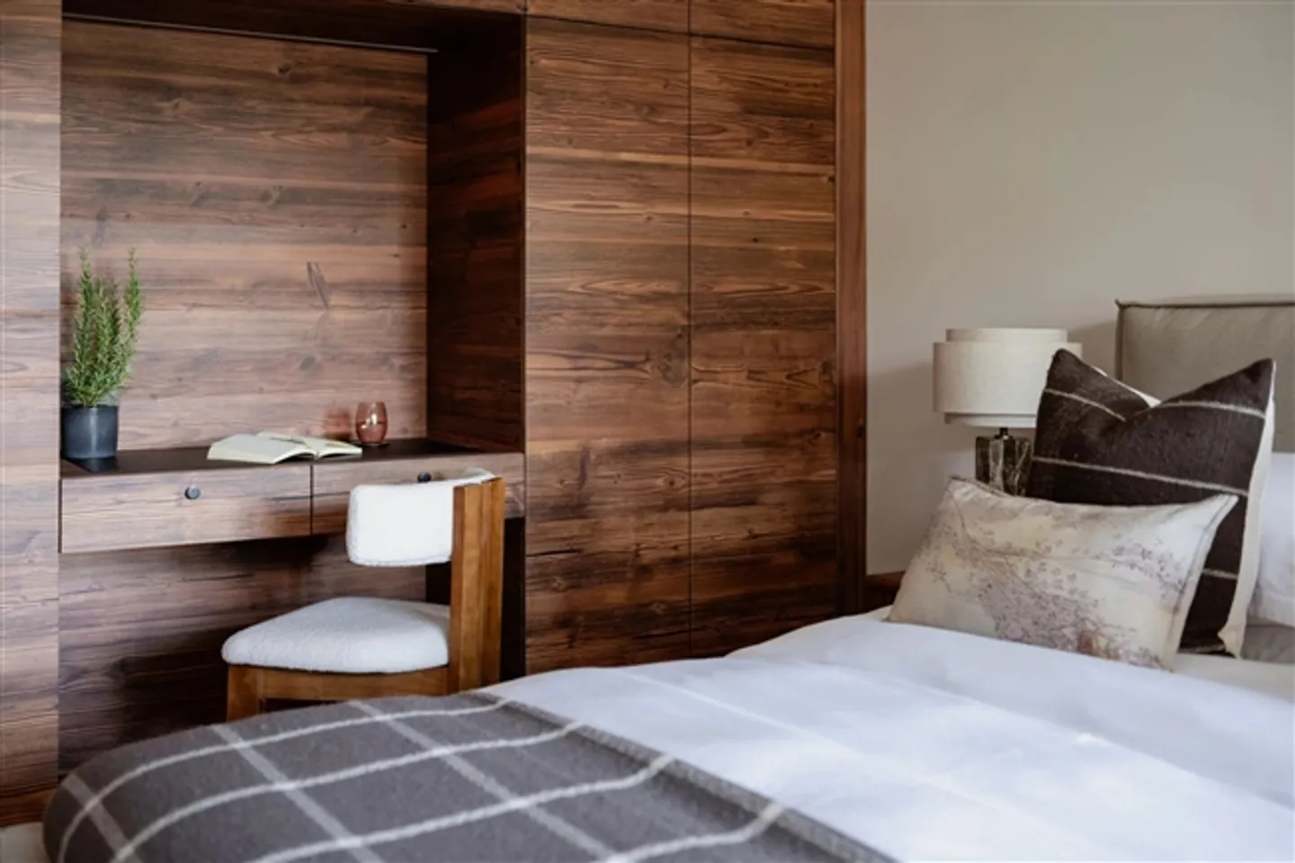 Magnifique appartement design près du centre - Photo 7 sur 14