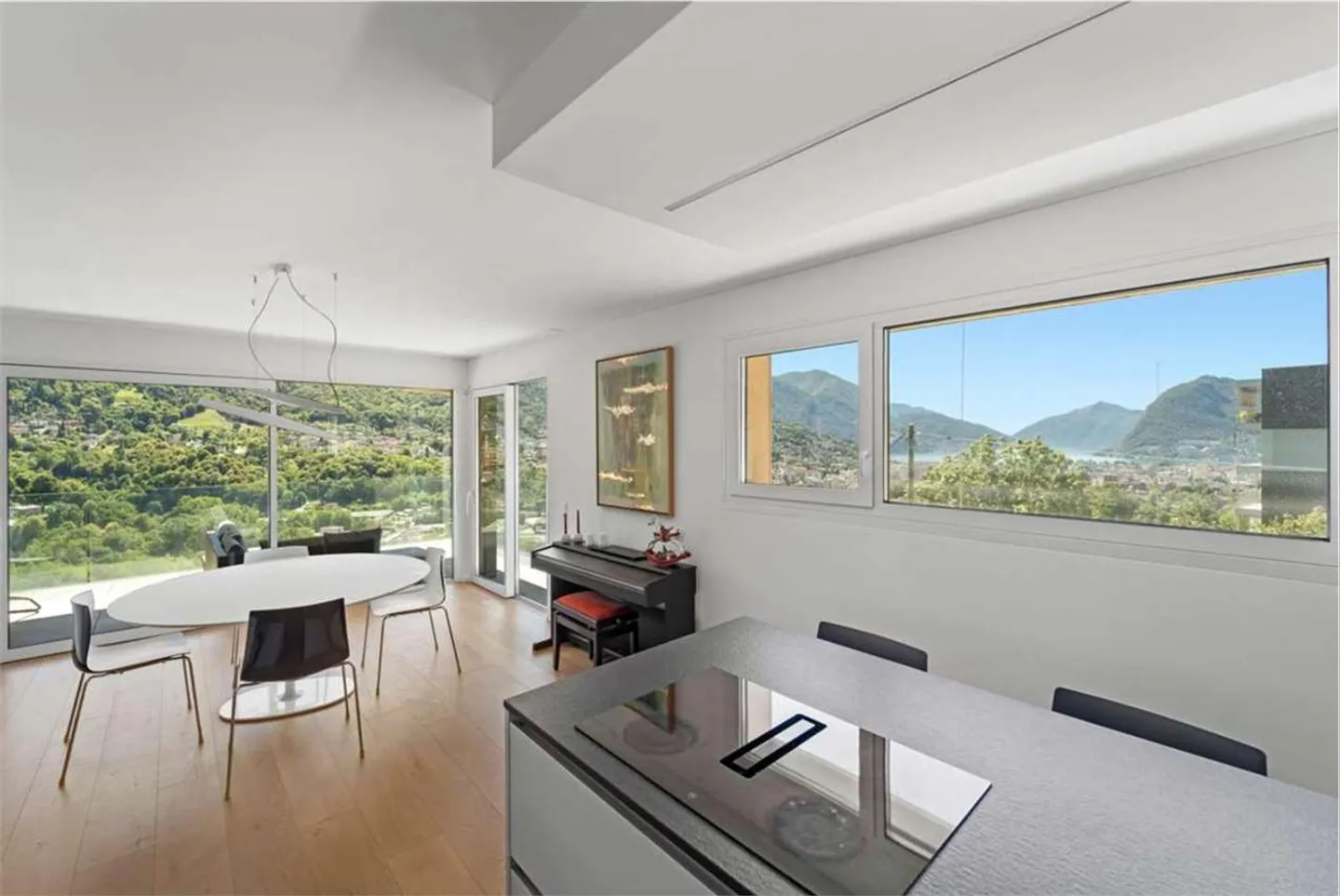 Appartamento con 3,5 stanze, arredato, con terrazza e vista lago - Foto 6 di 13