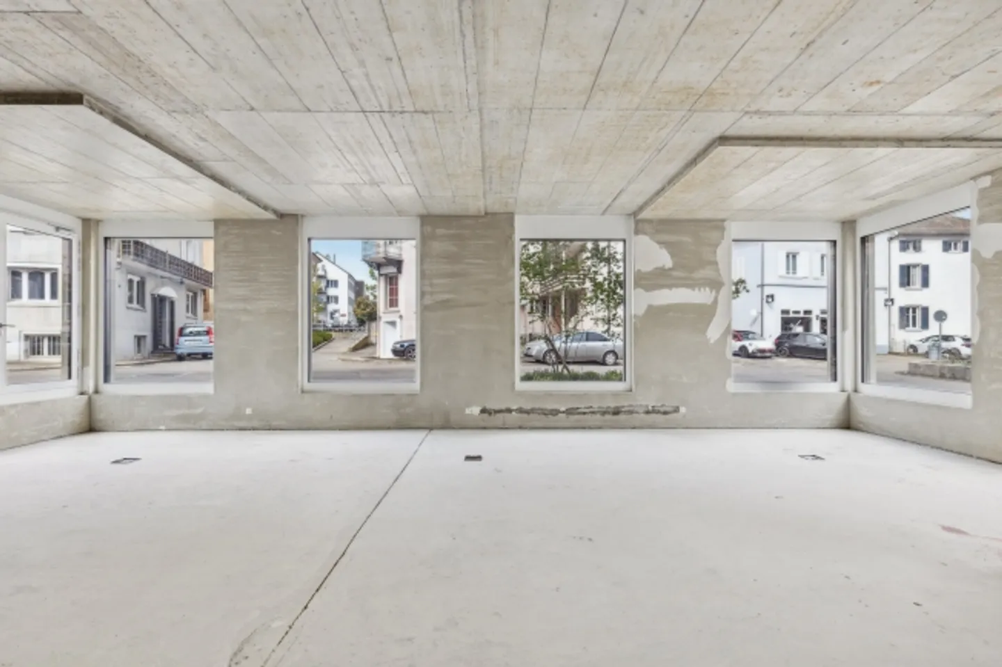 Immeuble mixte à louer - Photo 3 sur 7