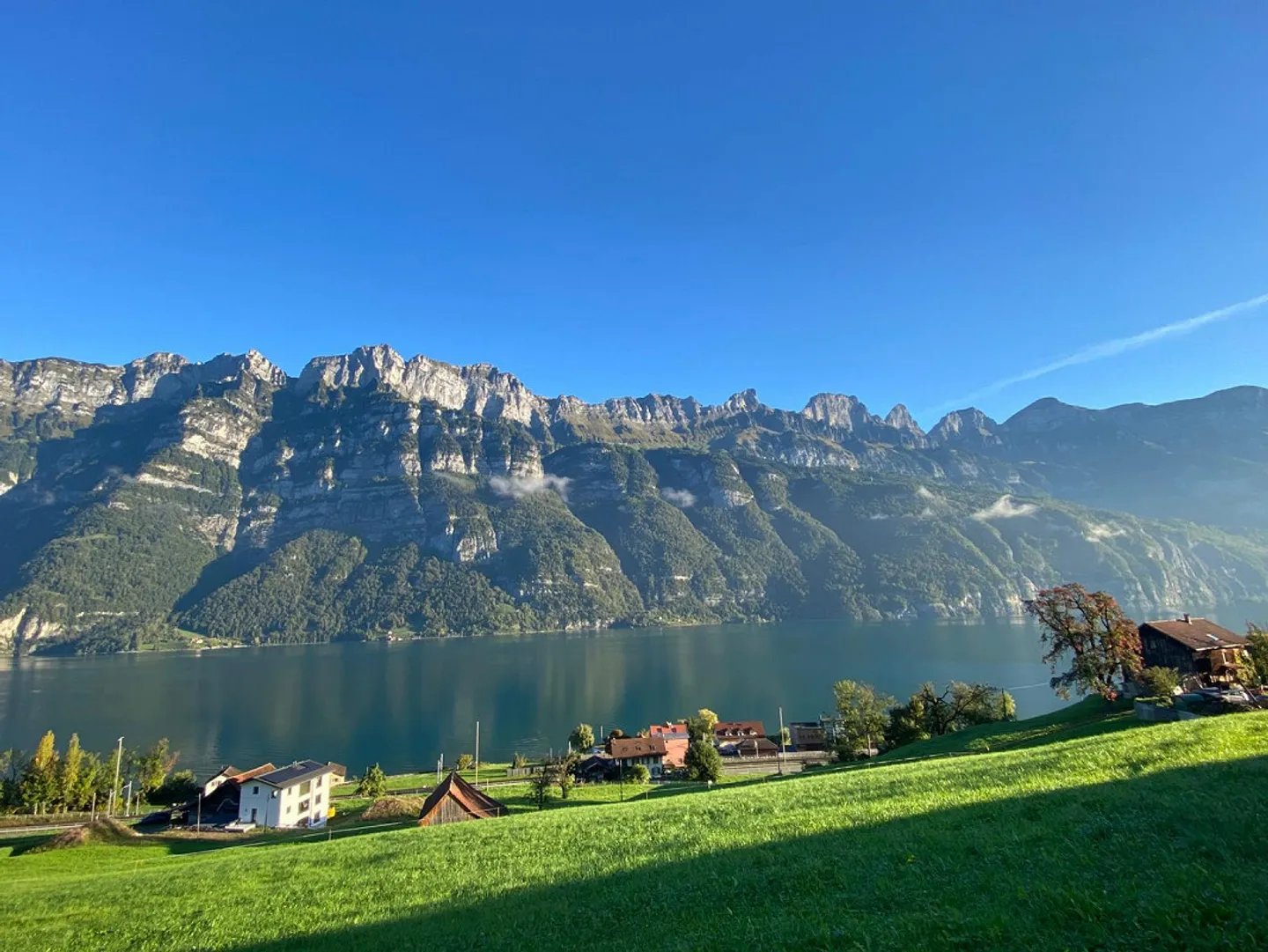 Nouvel appartement avec vue sur le lac Walensee et les Churfirsten - Photo 1 sur 8