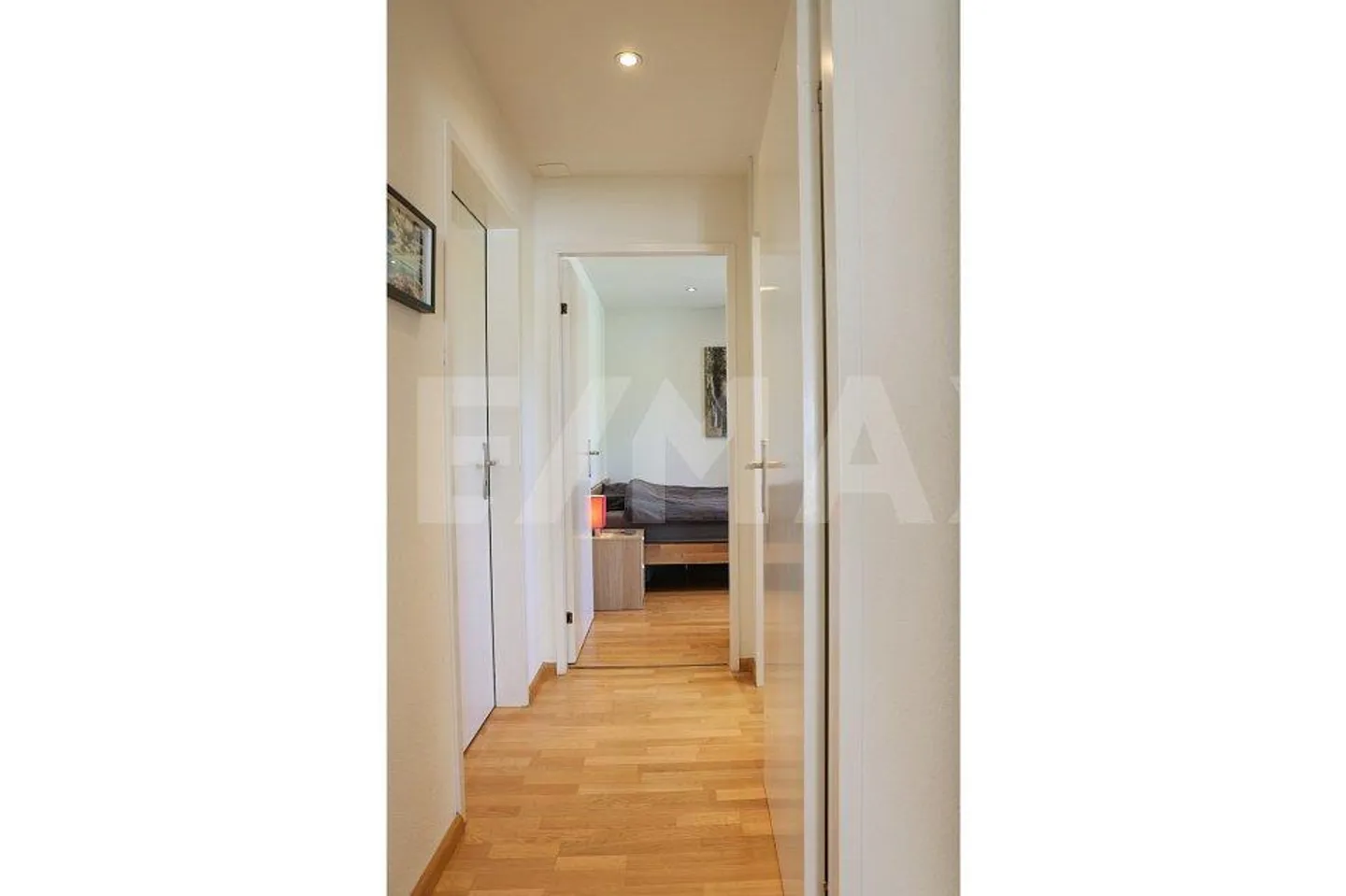 Esclusivo appartamento attico di 3,5 stanze con terrazza sul tetto a Reinach (BL) - Foto 6 di 13