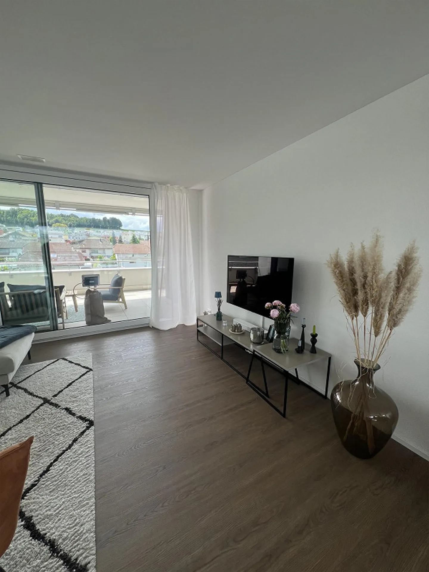 Attique - logement spacieux et moderne avec vue sur le lac - Photo 3 sur 10