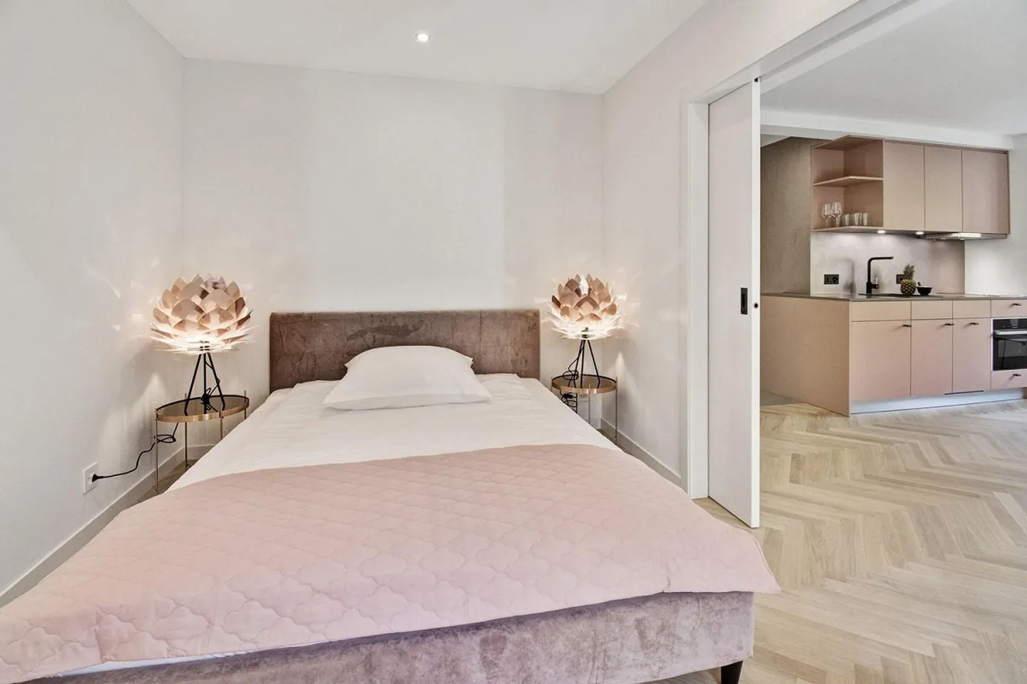 Meublé. Élégant. Disponible immédiatement. - Photo 5 sur 10