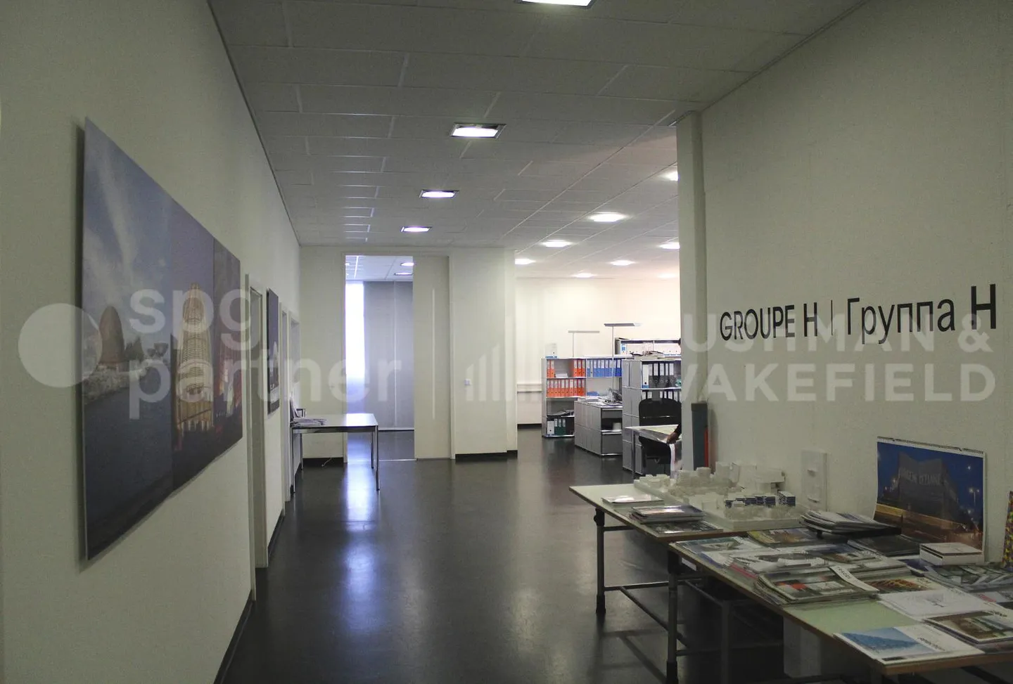 Espaces artisanaux et bureaux à Meyrin - Photo 1 sur 13