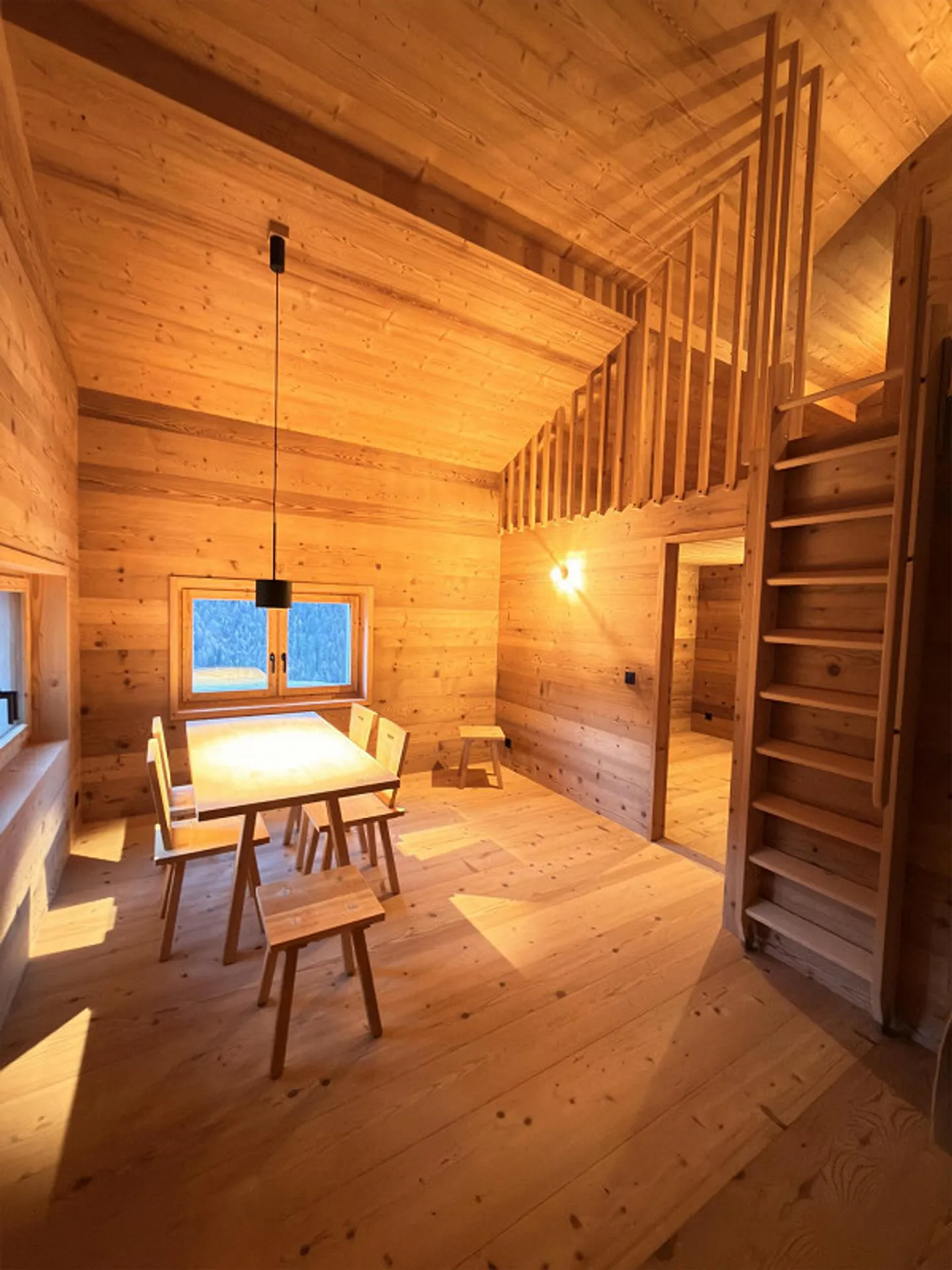 Renoviertes Maiensäss an traumhafter Aussichtslage - Foto 1 von 12