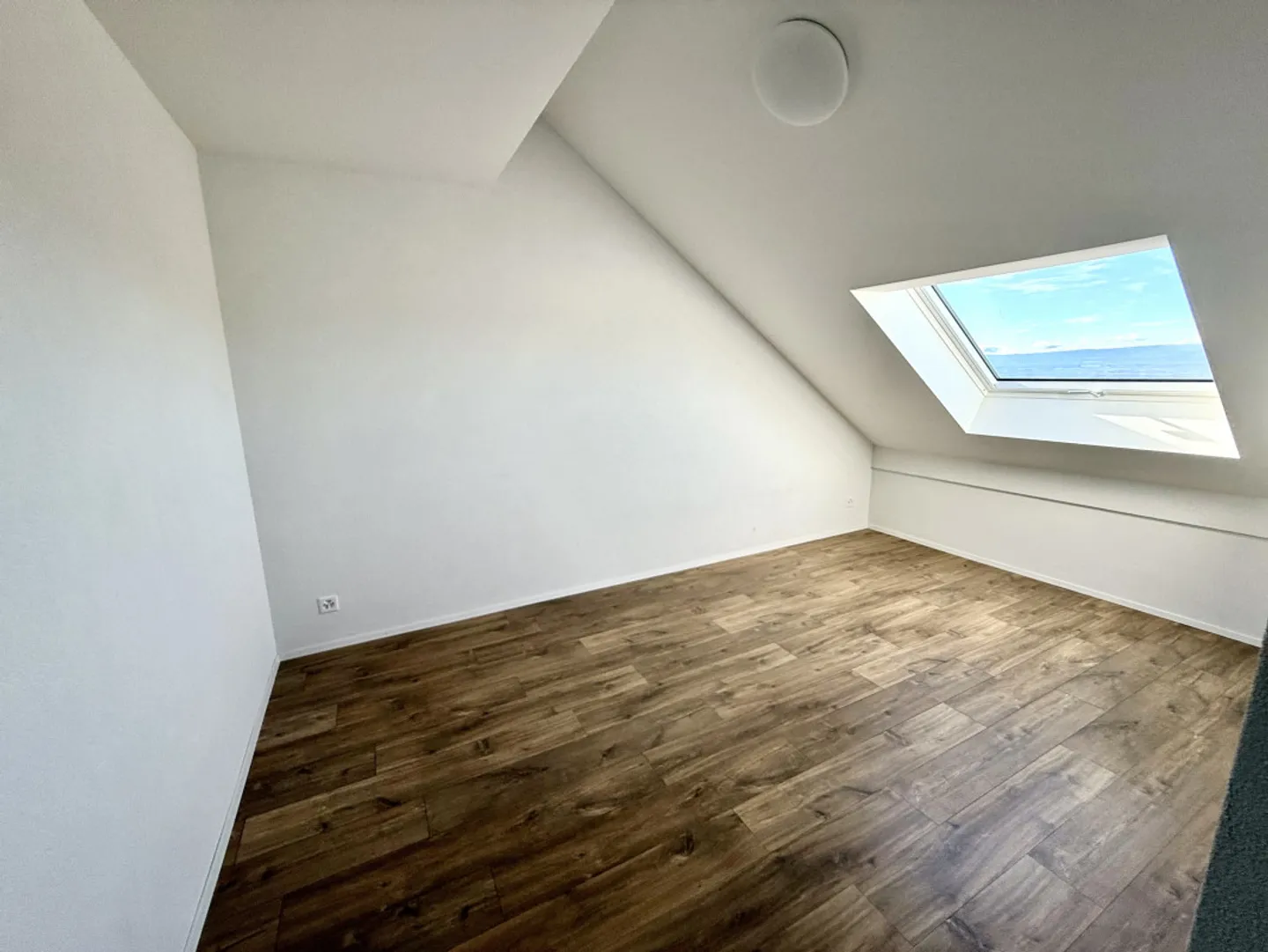 Grandvaux, splendida casa contemporanea con vista mozzafiato - Foto 6 di 13