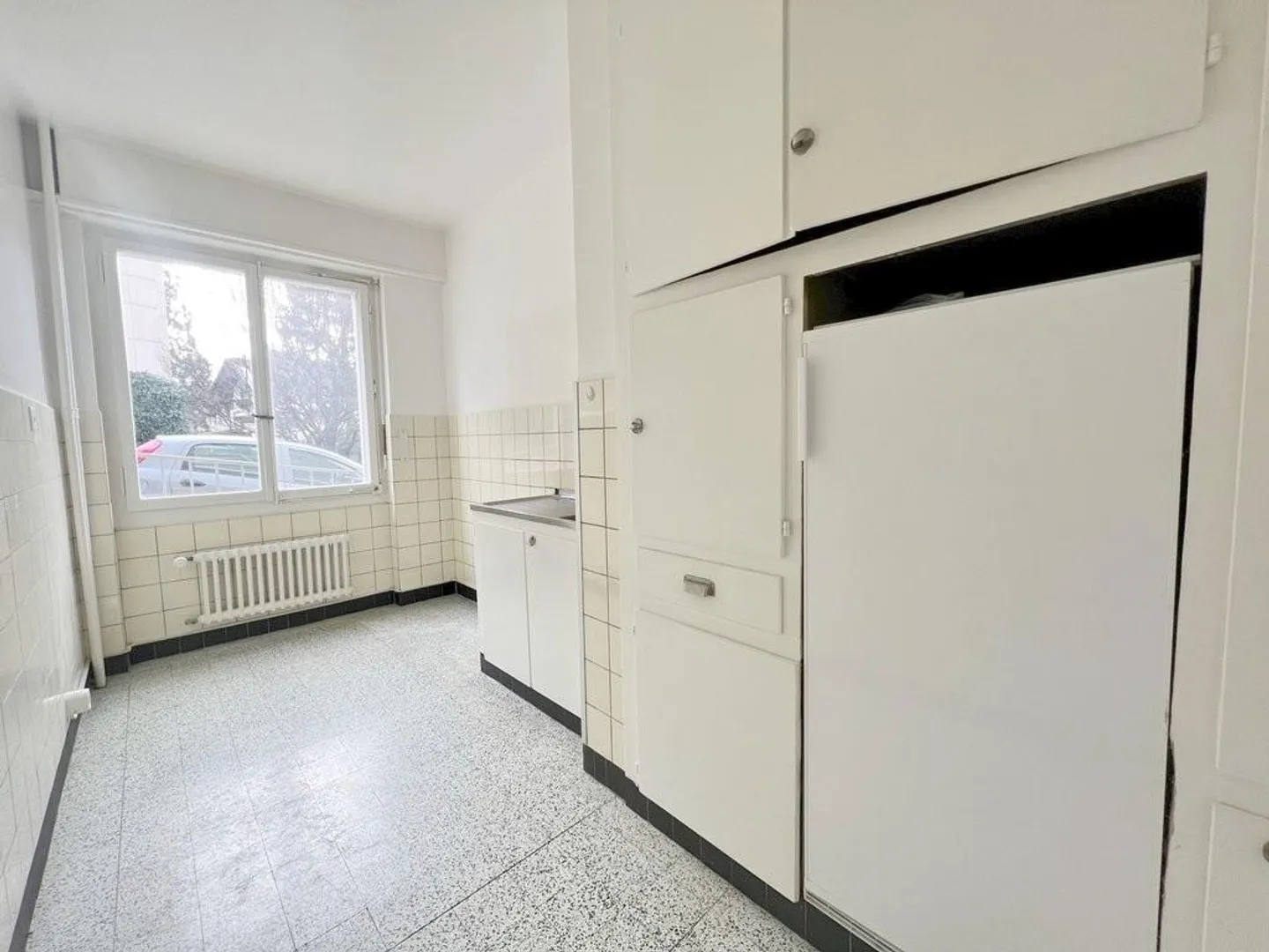 Appartement Charmant avec Vue sur le Lac - Photo 9 sur 11