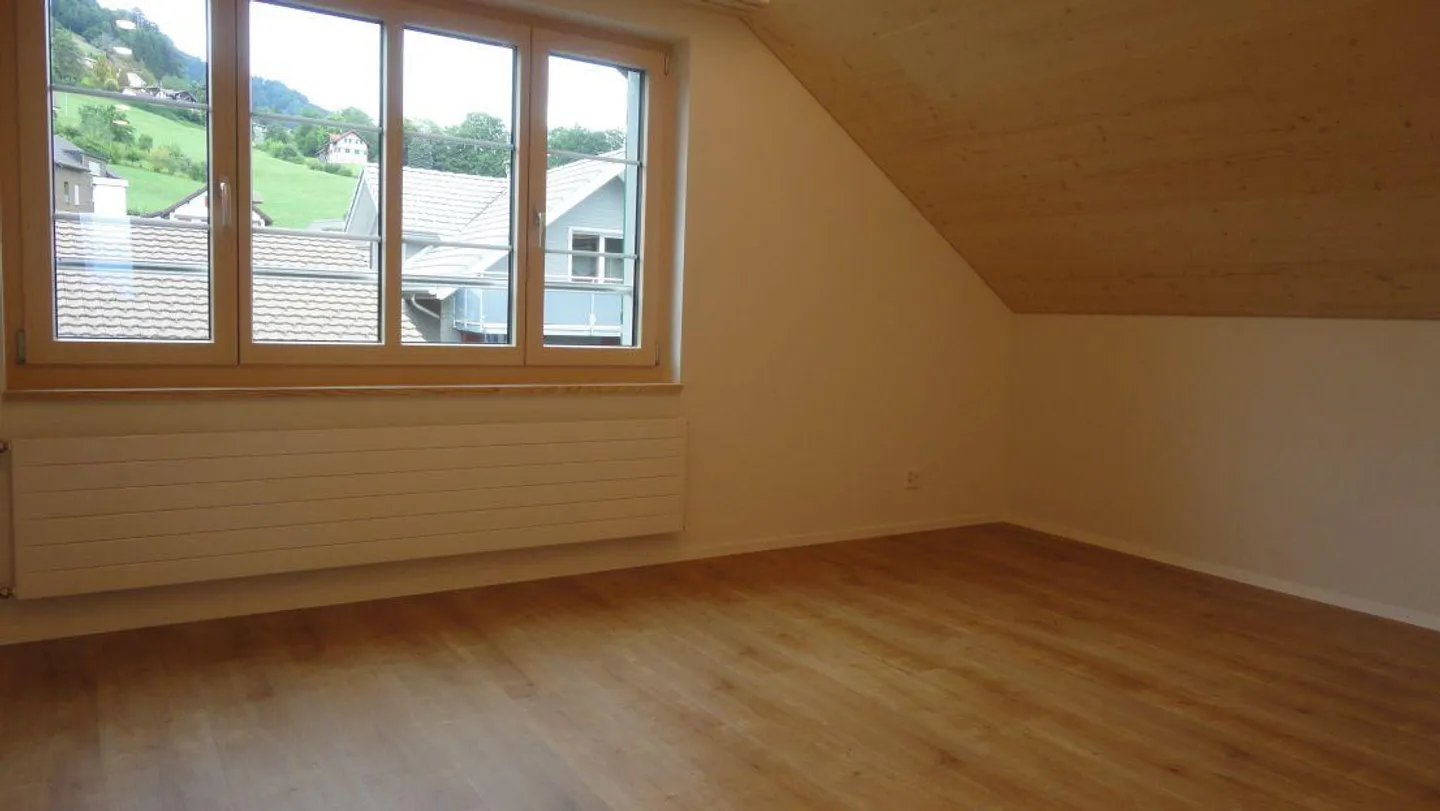 Appartement 2.5 pièces avec vue de rêve sur la Linthebene - Photo 8 sur 10