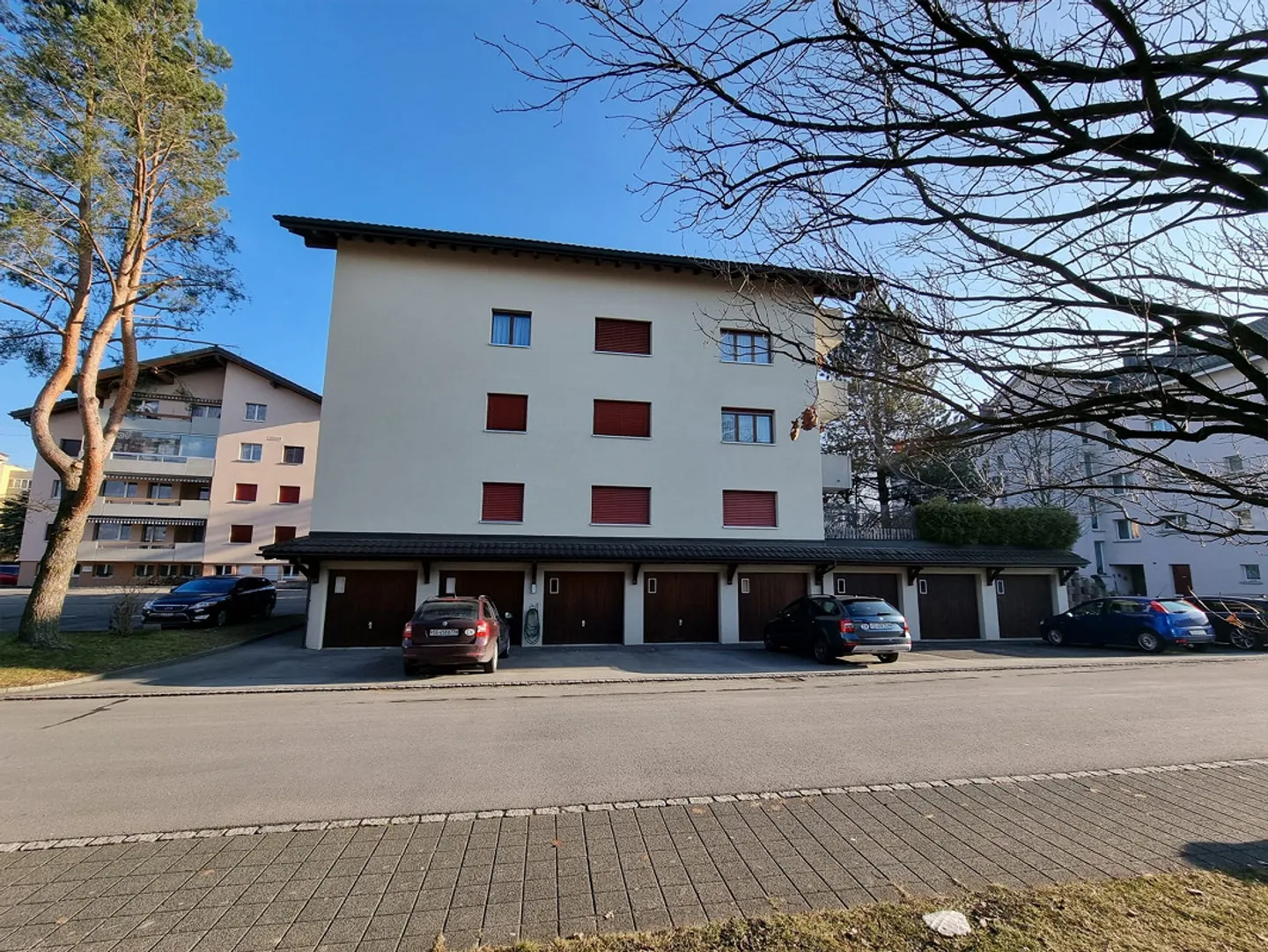 Appartamento mansardato 2,5, centrale a Haag con bella finitura e vista - Foto 10 di 16