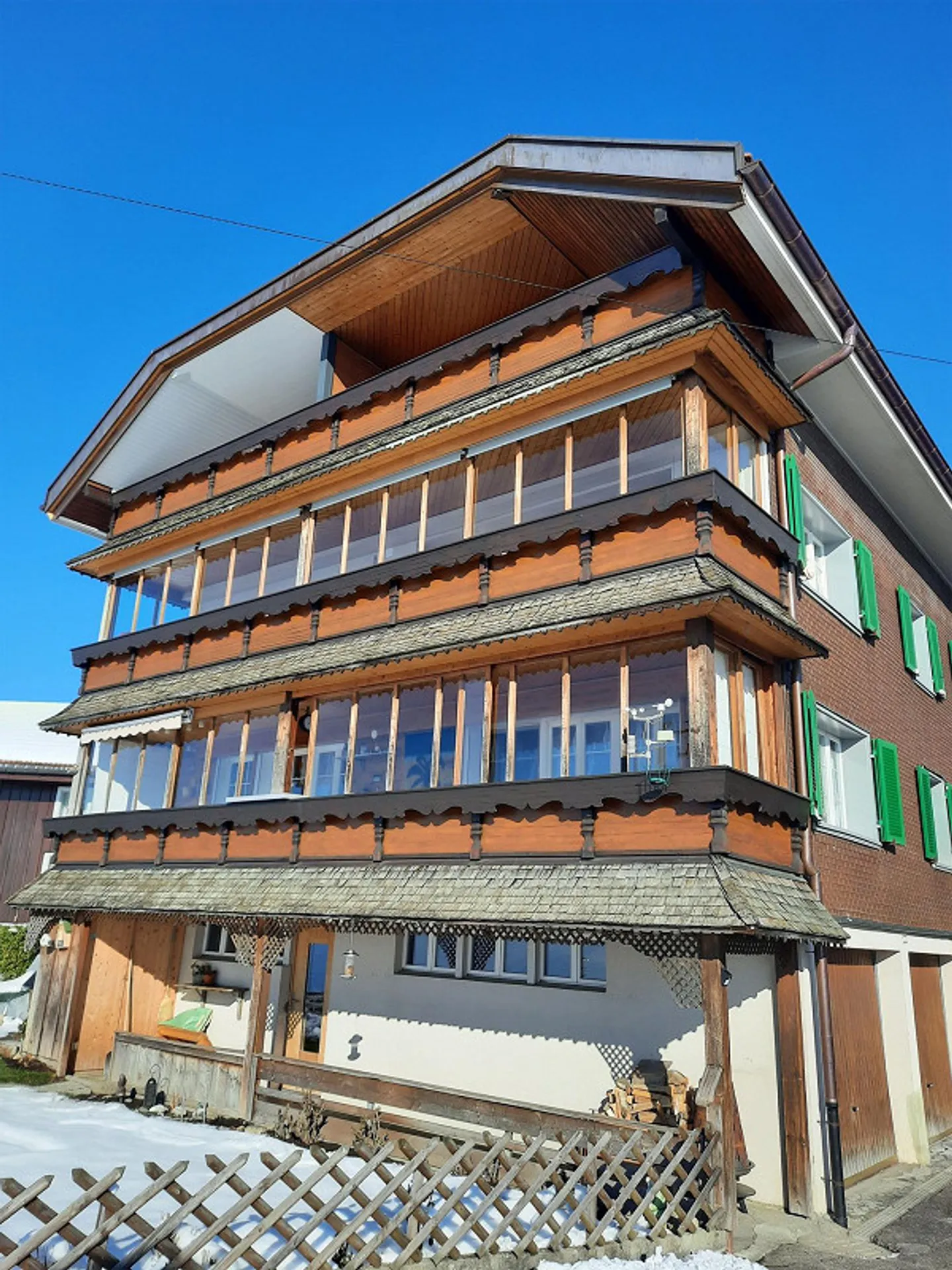 Appartement 2.5 pièces avec vue de rêve sur la Linthebene - Photo 1 sur 10