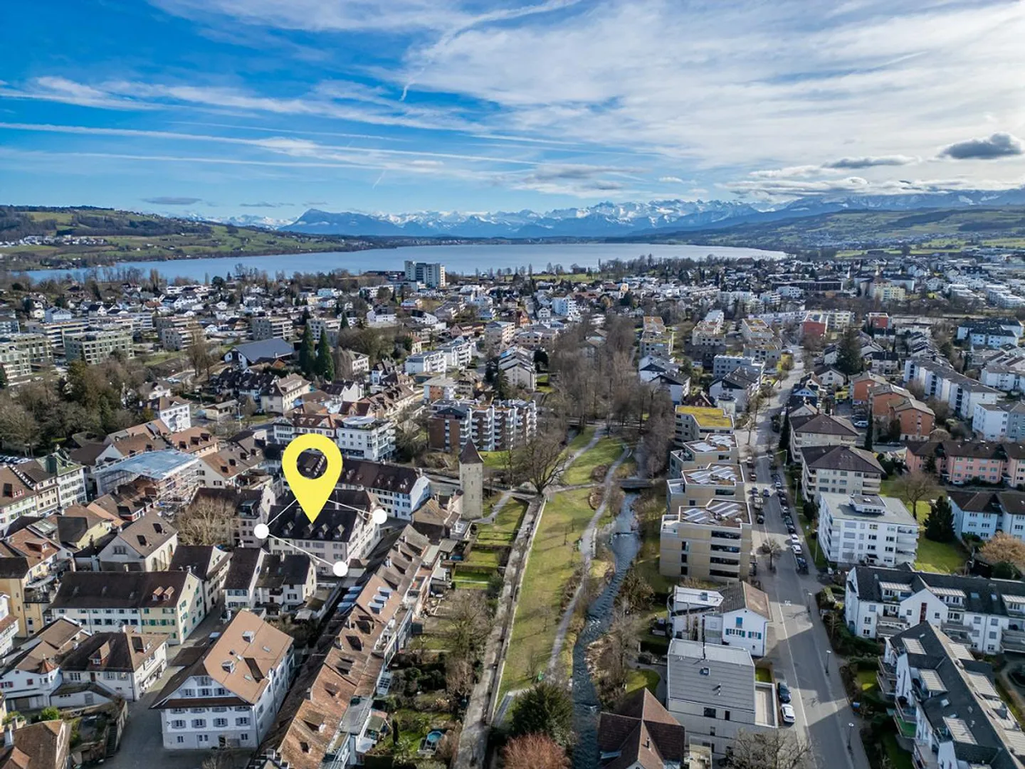 Incantevole appartamento nel centro storico di Sursee - Foto 1 di 6