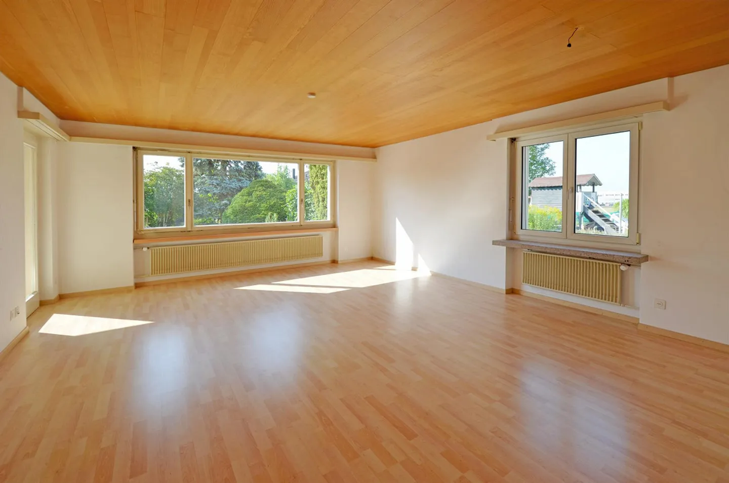Maison avec deux unités résidentielles dans un emplacement central - Photo 3 sur 10