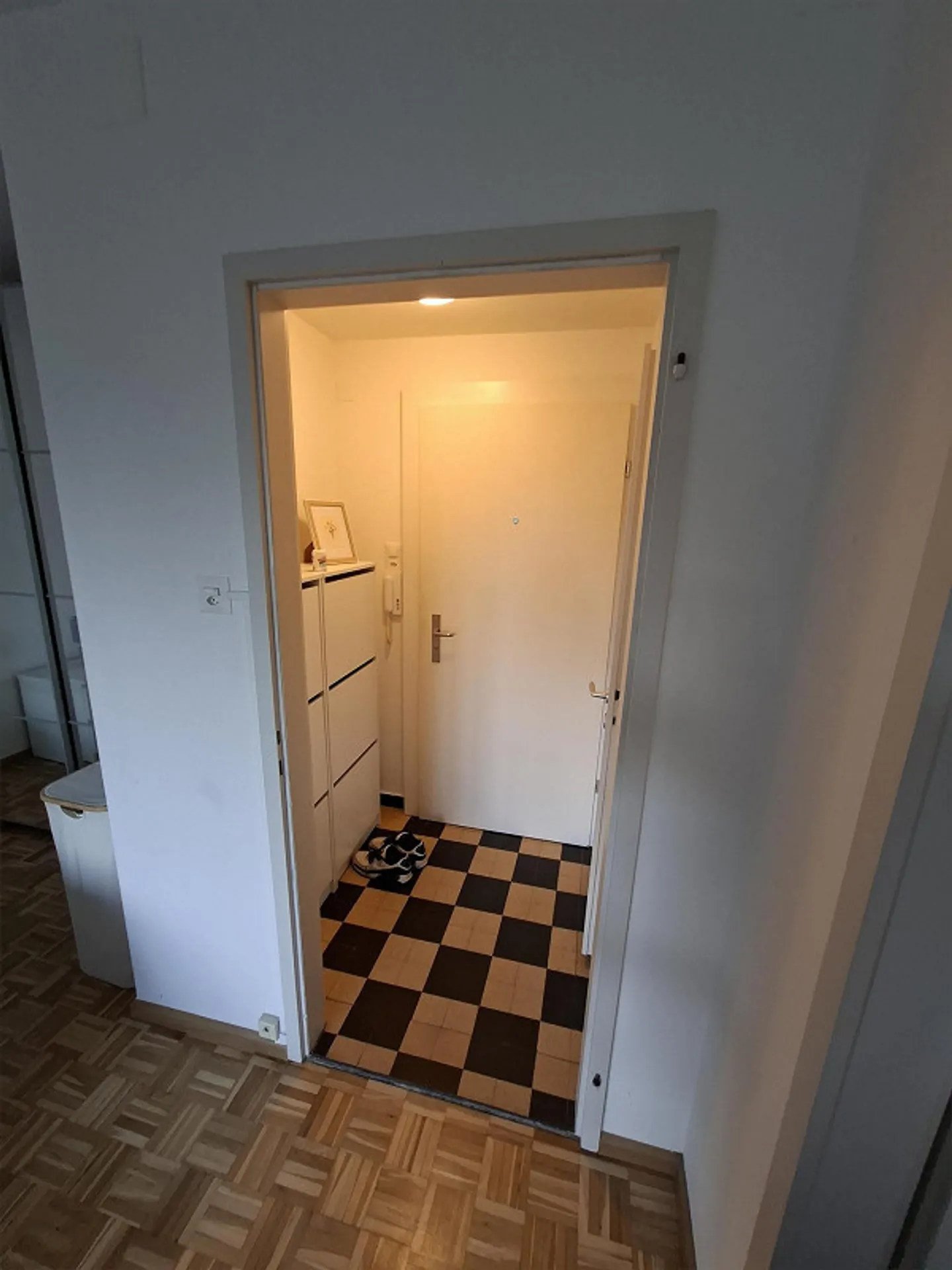 Beautiful 1-room apartment in Kleinbasel - Photo 7 of 8