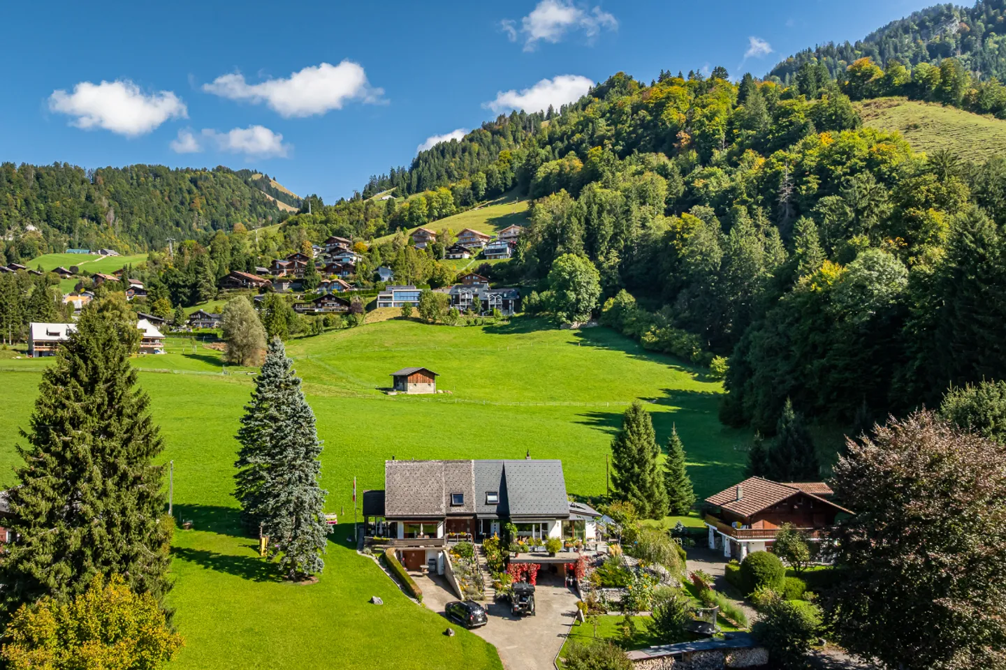 Charmantes Reihenhaus in der Natur - Foto 2 von 12
