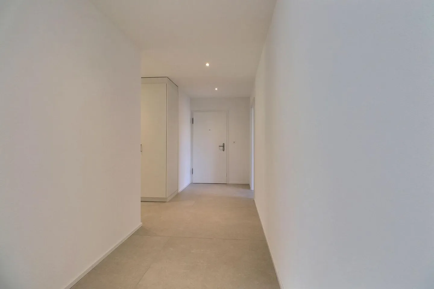 Magnificent 3.5 Room Apartment with Garden in Moudon - Photo 3 of 13