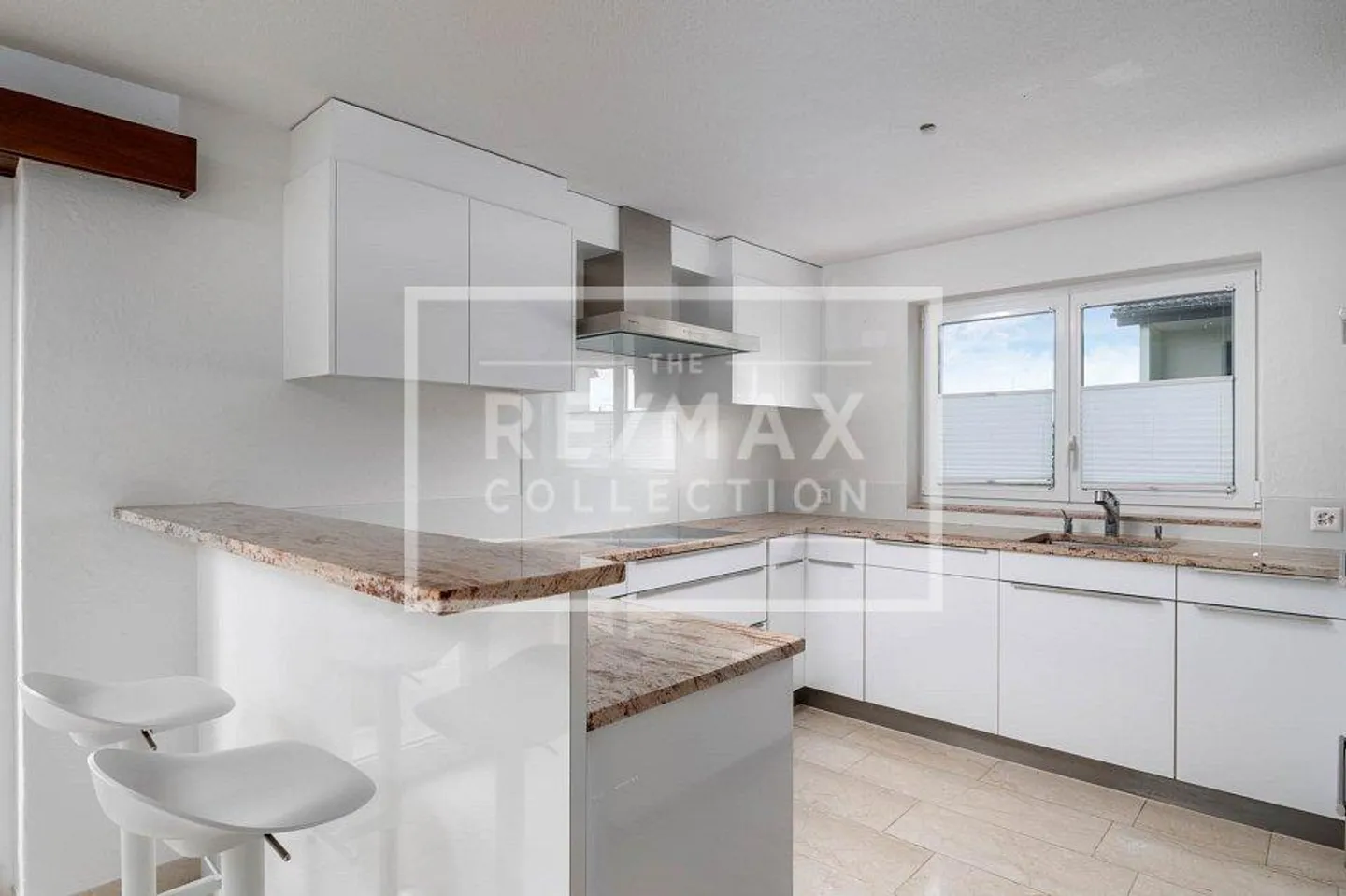 Family-friendly 5.5 room semi-detached house with garden - Photo 8 of 13
