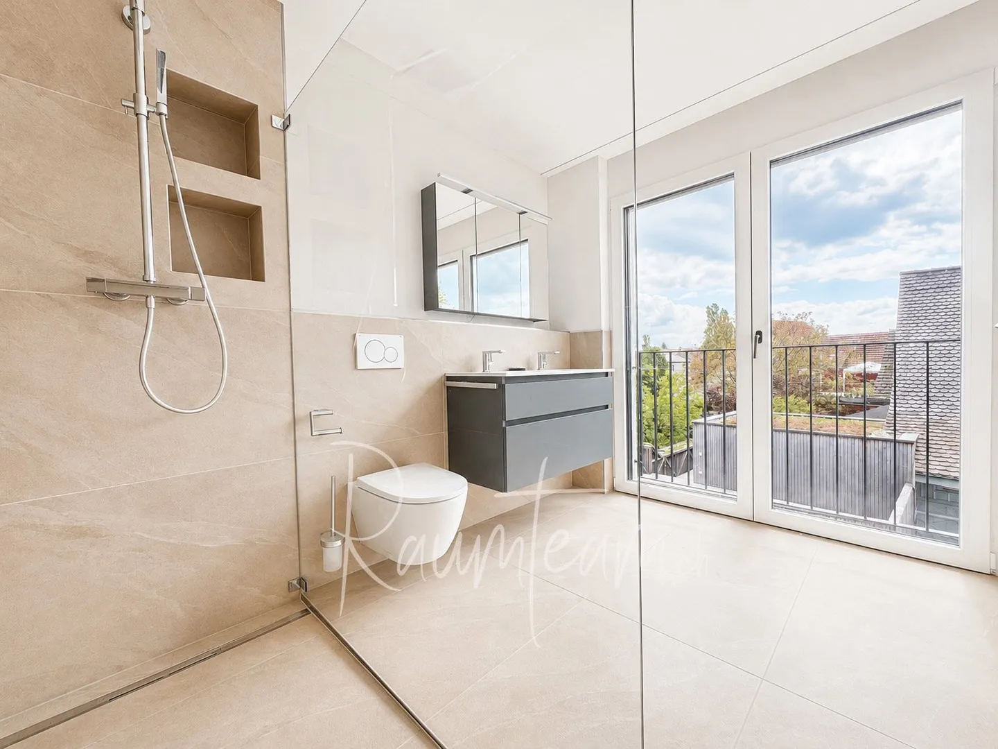 First occupancy: Modern living with Säntis view - Photo 7 of 11
