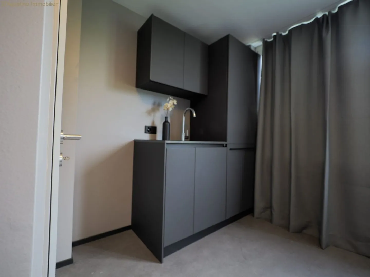 Stilvolles Studio in Zürich Seebach - Foto 3 von 12