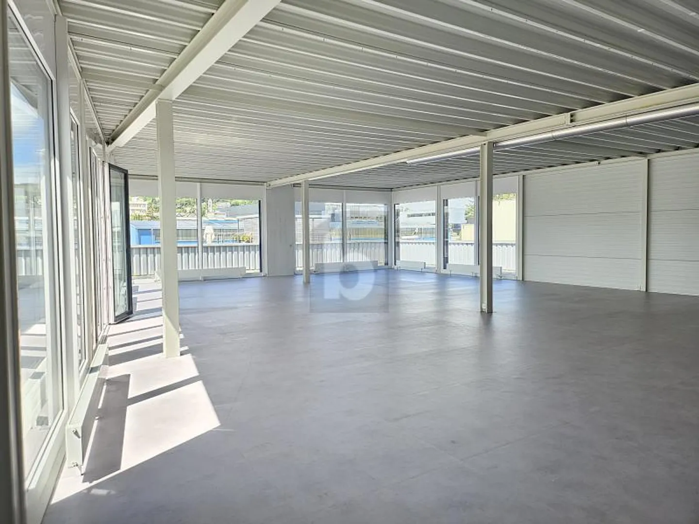 UFFICIO LOFT IN POSIZIONE TOP CON TERRAZZA - Foto 1 di 6