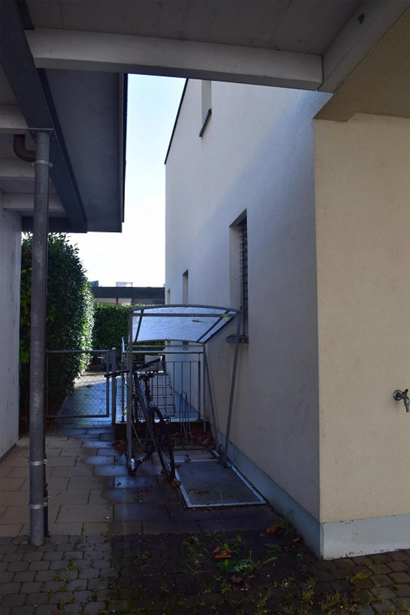 Maison individuelle indépendante dans un emplacement central - Photo 3 sur 12