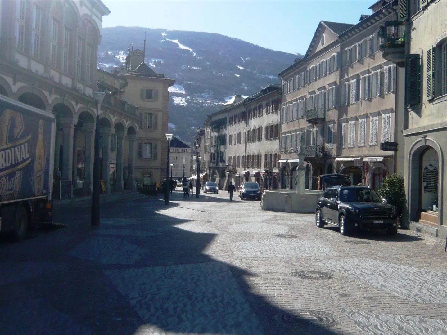 Dernier étage 2.5 pièces - Photo 4 sur 11