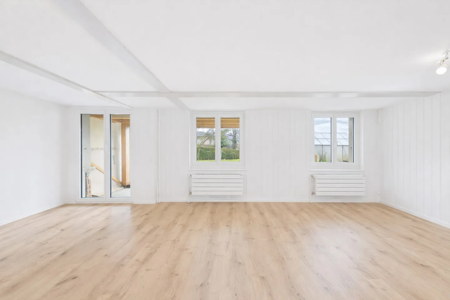 RESERVED - Elegant 3.5-Room Apartment - Renovated Apartment, including Rent - Photo 7 of 10