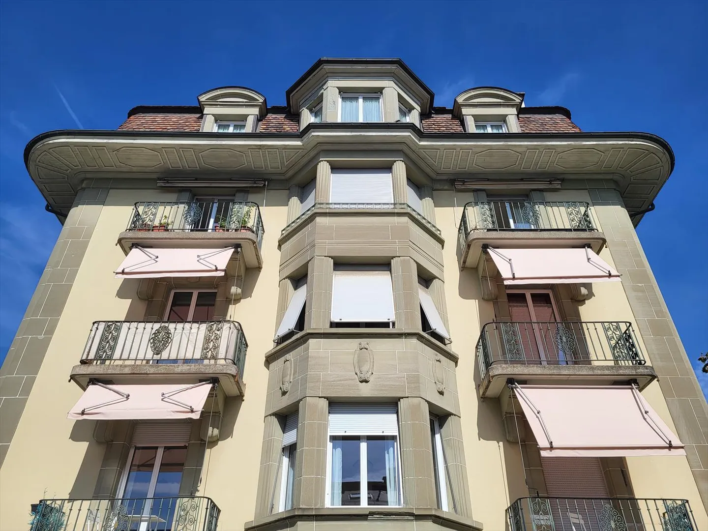 6,5-Zimmer-Wohnung - Foto 1 von 8