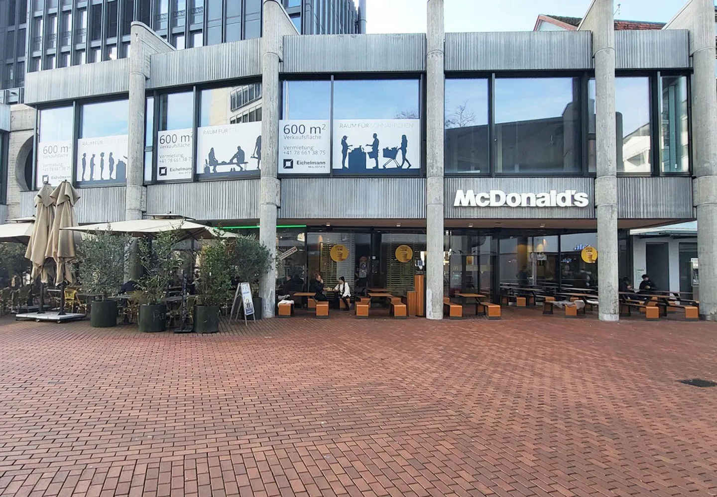 Einzigartige Verkaufsfläche in Brugg - Foto 1 von 2