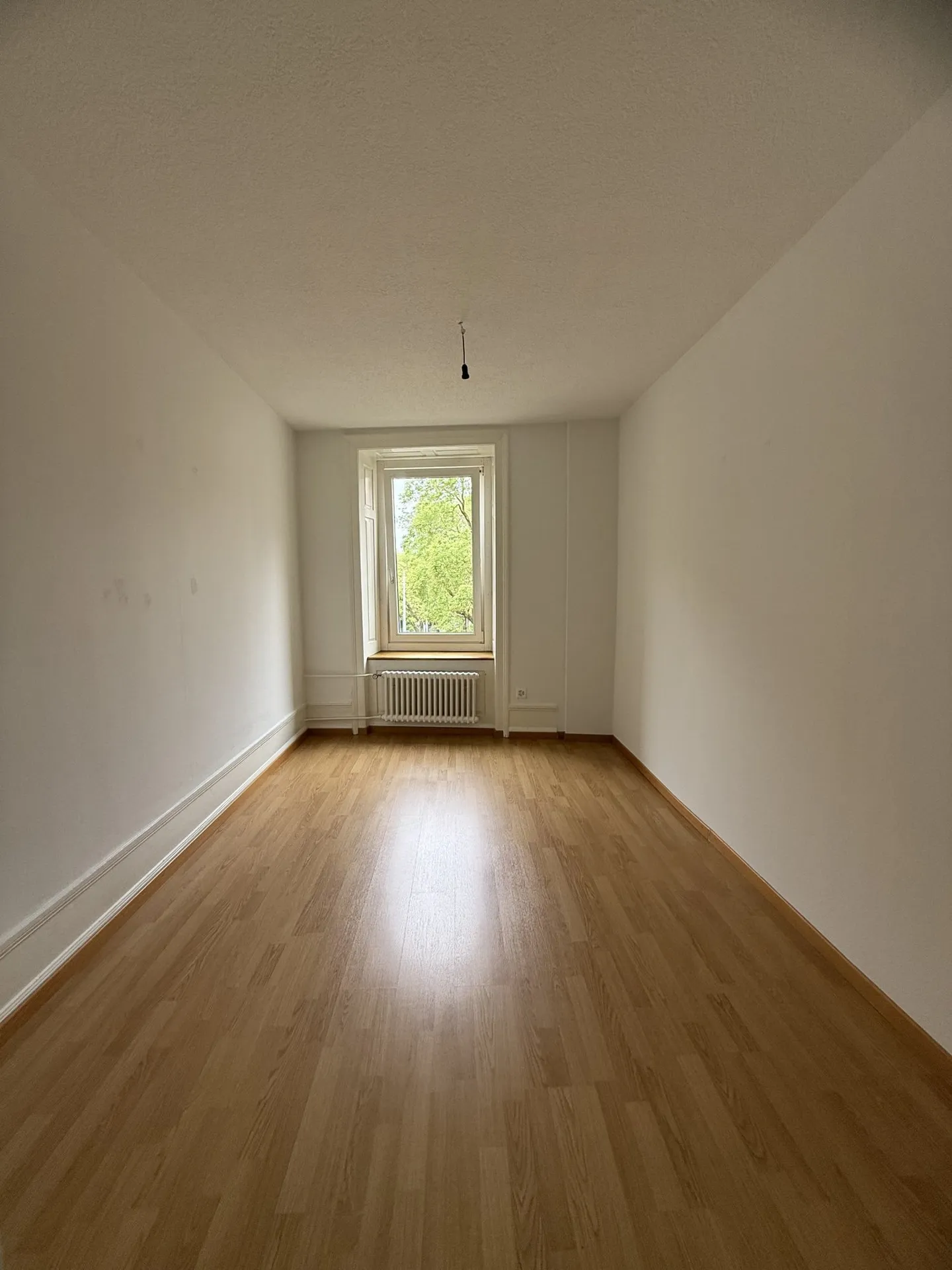 Helle 4-Zimmer-Wohnung in Zürich – mind. 1 Jahr befristet - Foto 2 di 8