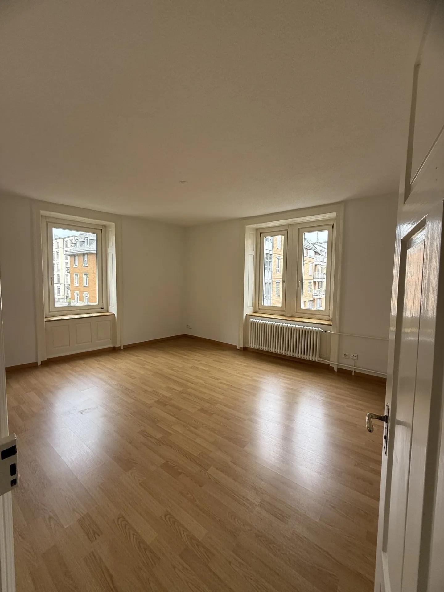 Helle 4-Zimmer-Wohnung in Zürich – mind. 1 Jahr befristet - Foto 6 di 8