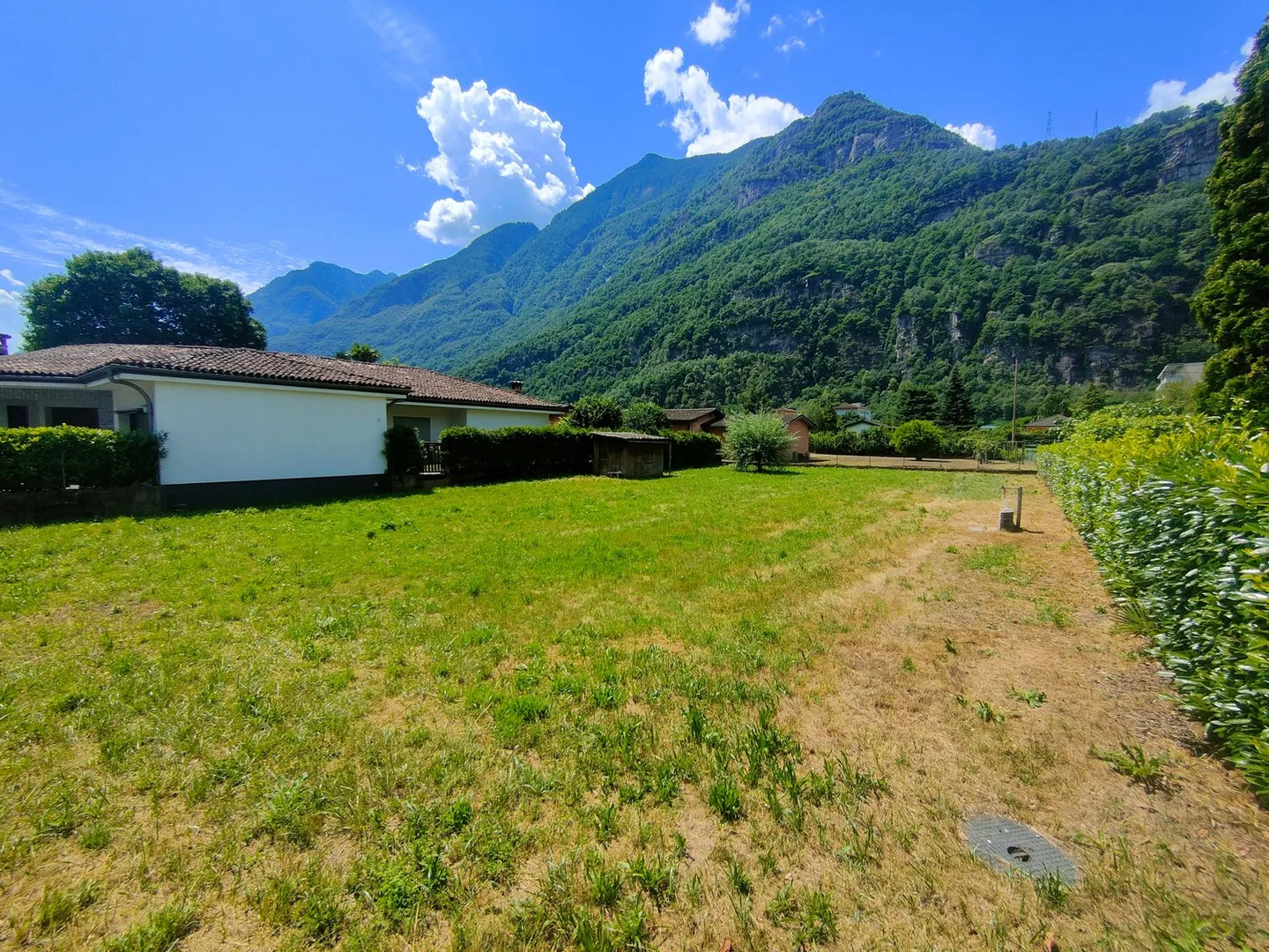 Terreno edificabile a Lodrino - Foto 1 di 6