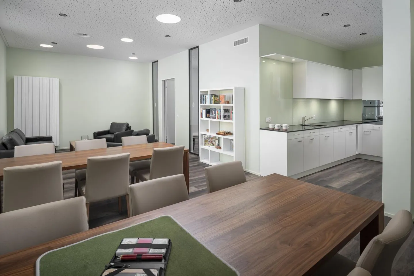 Trevita Living - Top Apartment with Mountain View - Photo 6 of 13