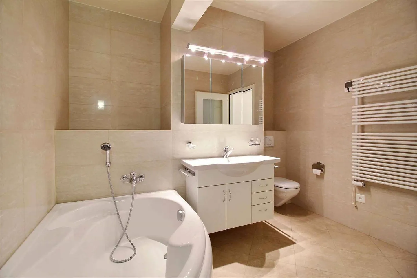 2-room apartment - Photo 6 of 7