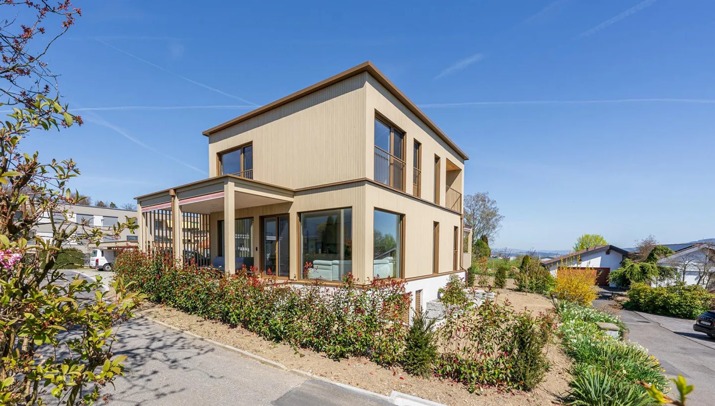 Top modern dream house with fantastic view - Photo 1 of 20