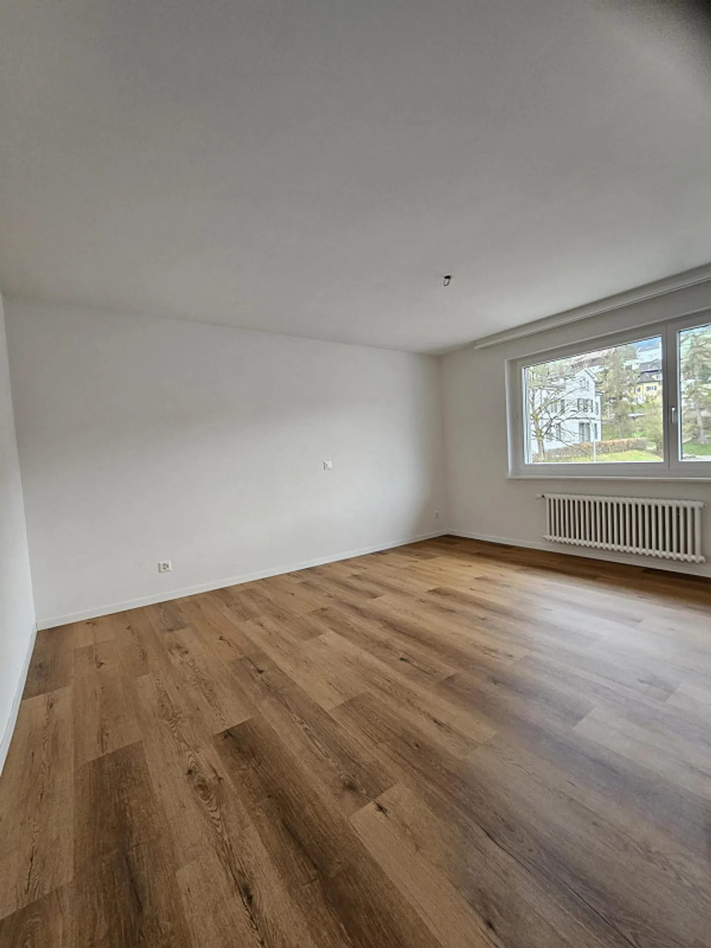 Appartement 2 pièces rénové à Lichtensteig - Photo 2 sur 5