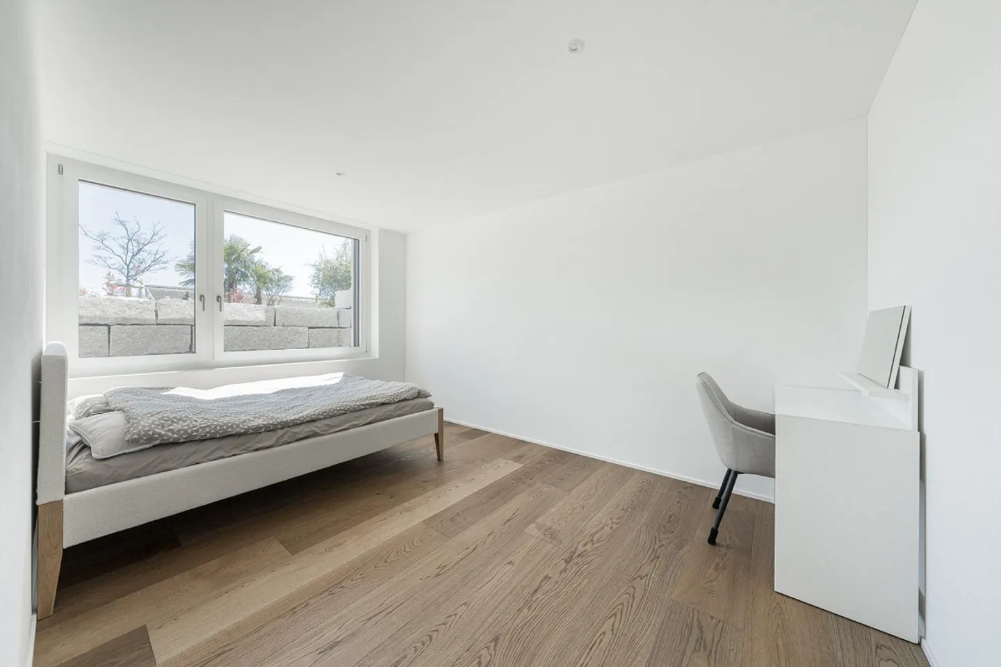 Top modern dream house with fantastic view - Photo 15 of 20