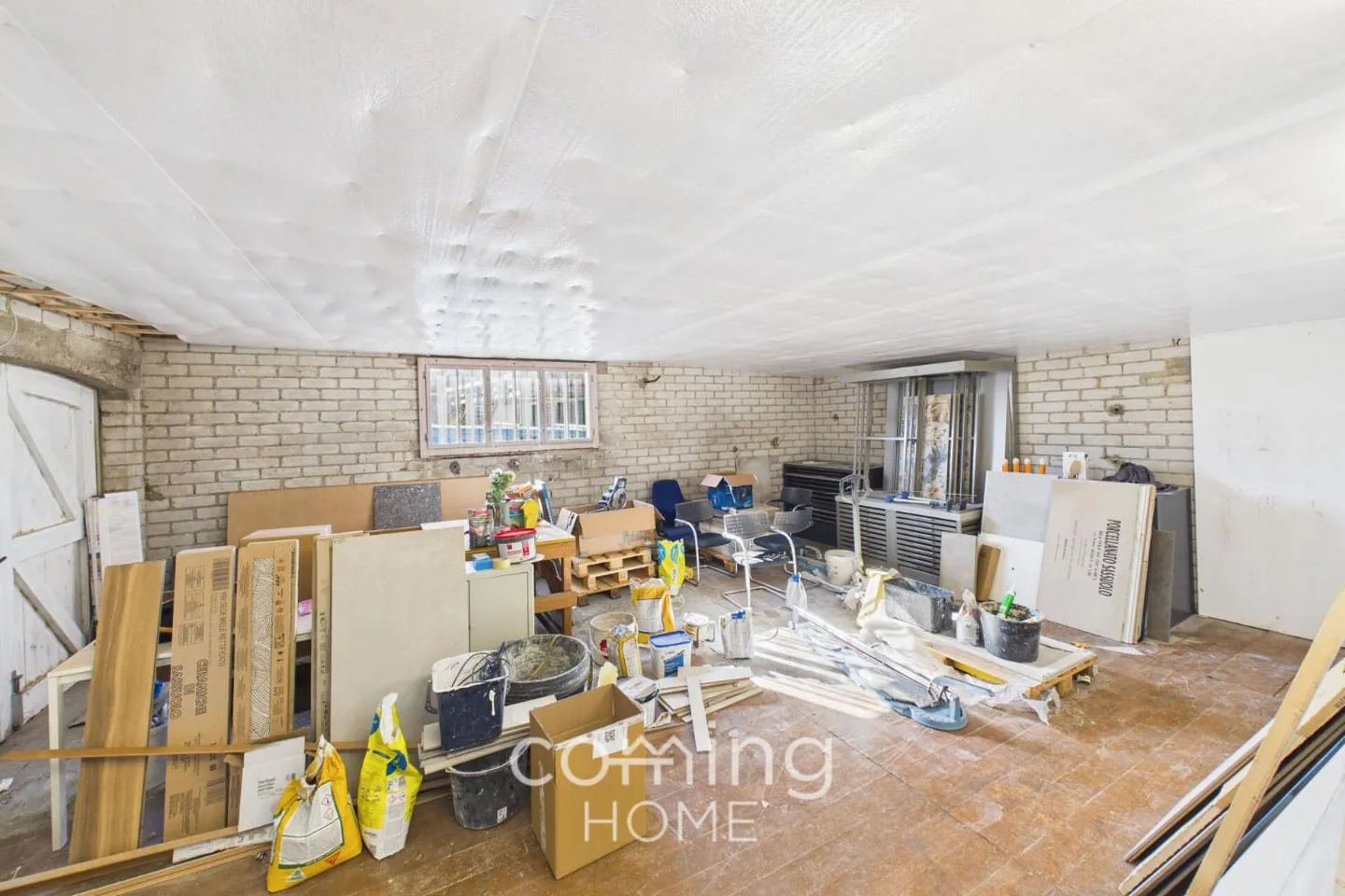 Office 6 rooms - Photo 10 of 13