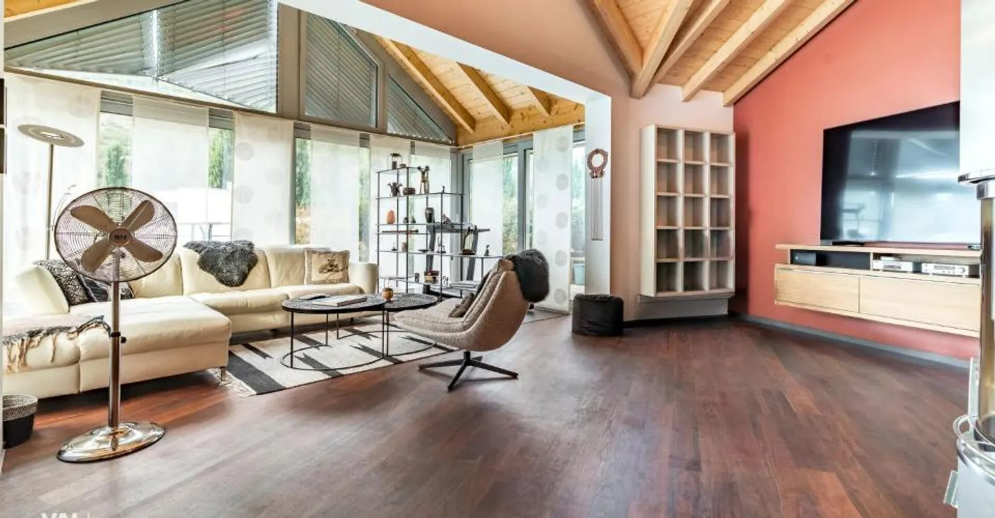 Exklusive 4.5-Zimmer-Attikawohnung mit grosszügiger Terrasse und Sauna in Visp - Photo 1 of 12