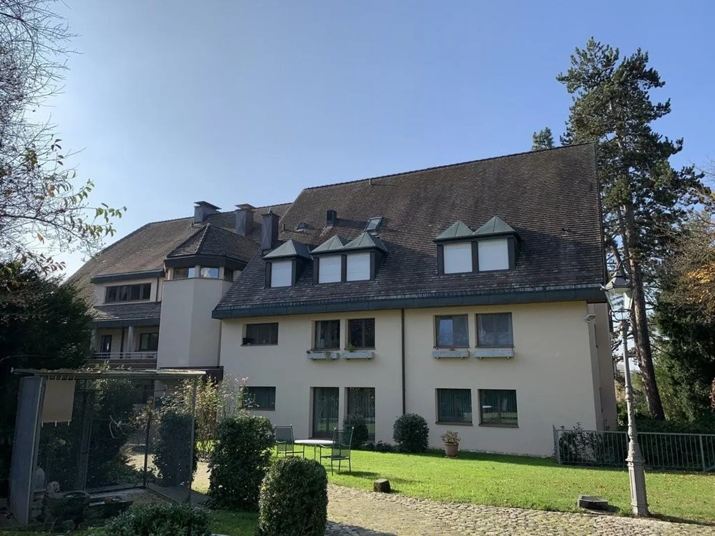 Renovierte Wohnung in Riehen - Foto 1 von 12