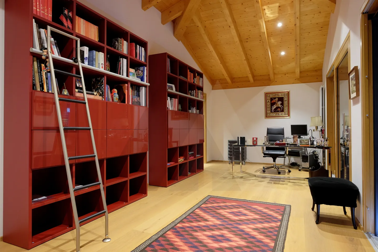 Exclusive Villa with Indoor Pool in Montagnola - Photo 6 of 18