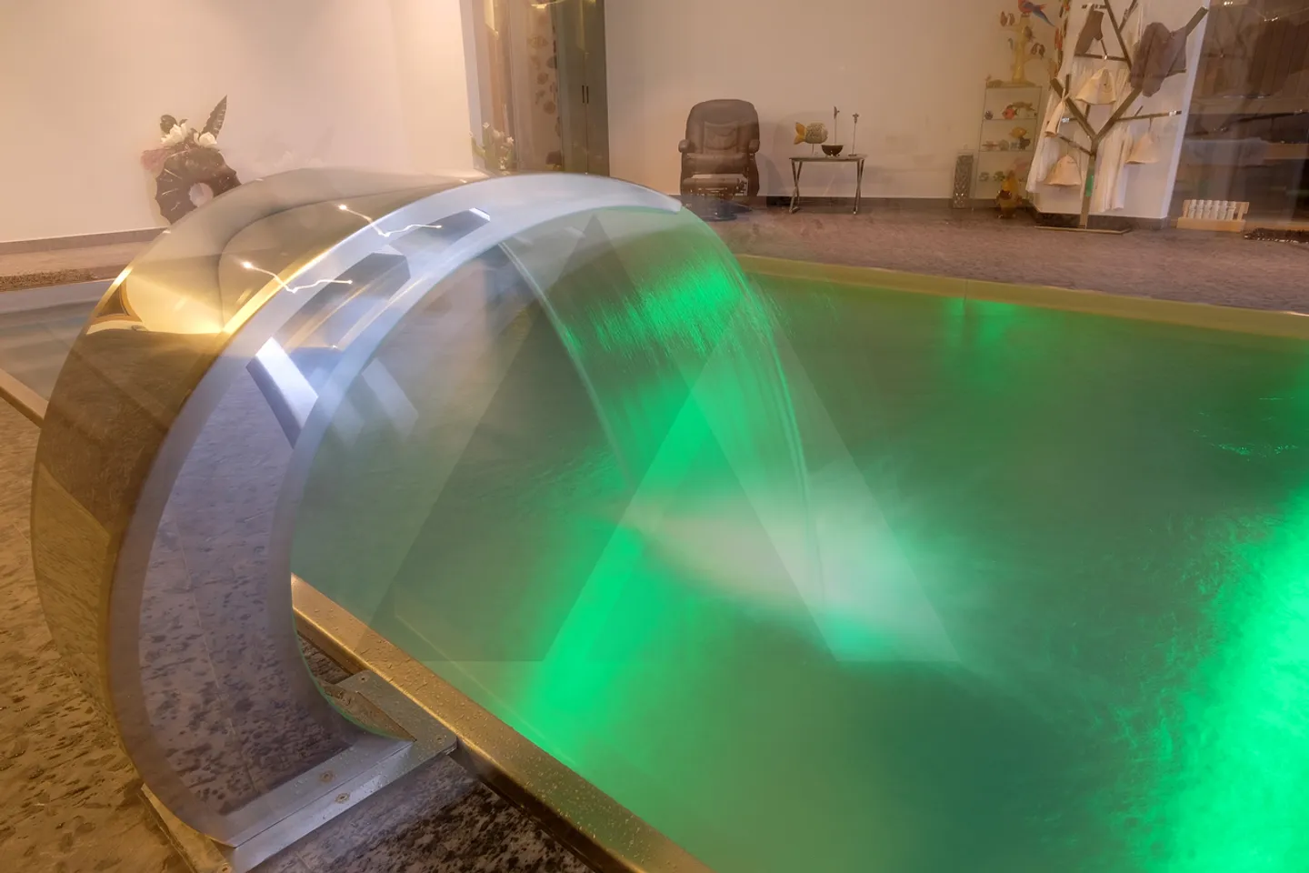 Exclusive Villa with Indoor Pool in Montagnola - Photo 10 of 18