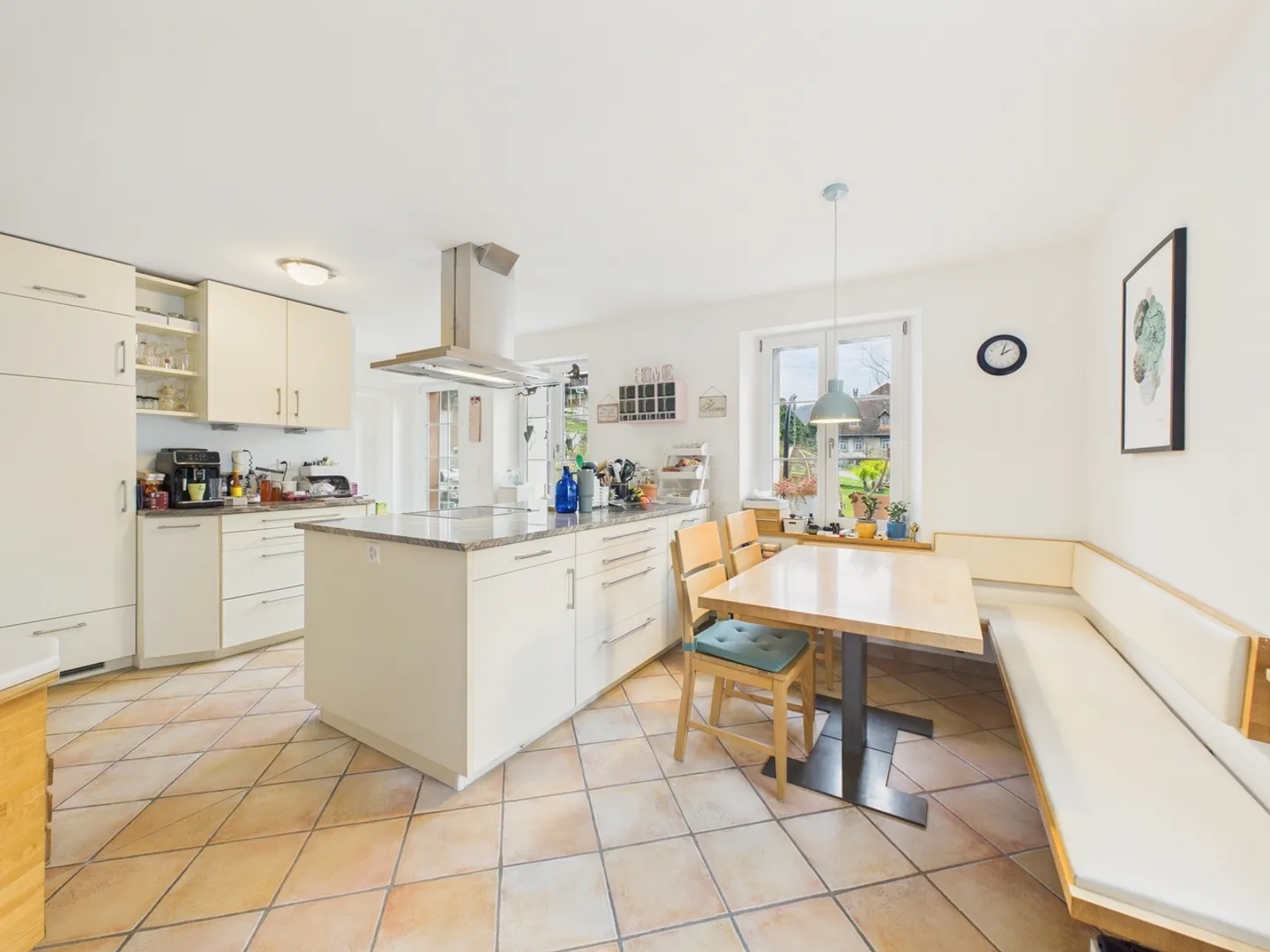 Charmante maison individuelle de 5,5 pièces avec grand jardin à Kaisten - Photo 6 sur 11