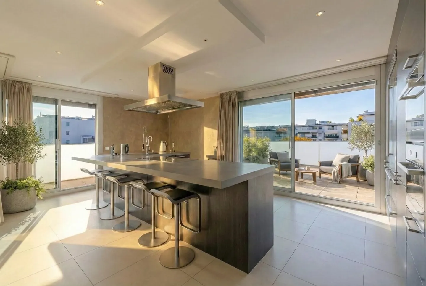 Exklusivität - Wunderschöne zeitgenössische Penthouse im Herzen von Saint-Jean - Foto 4 von 10