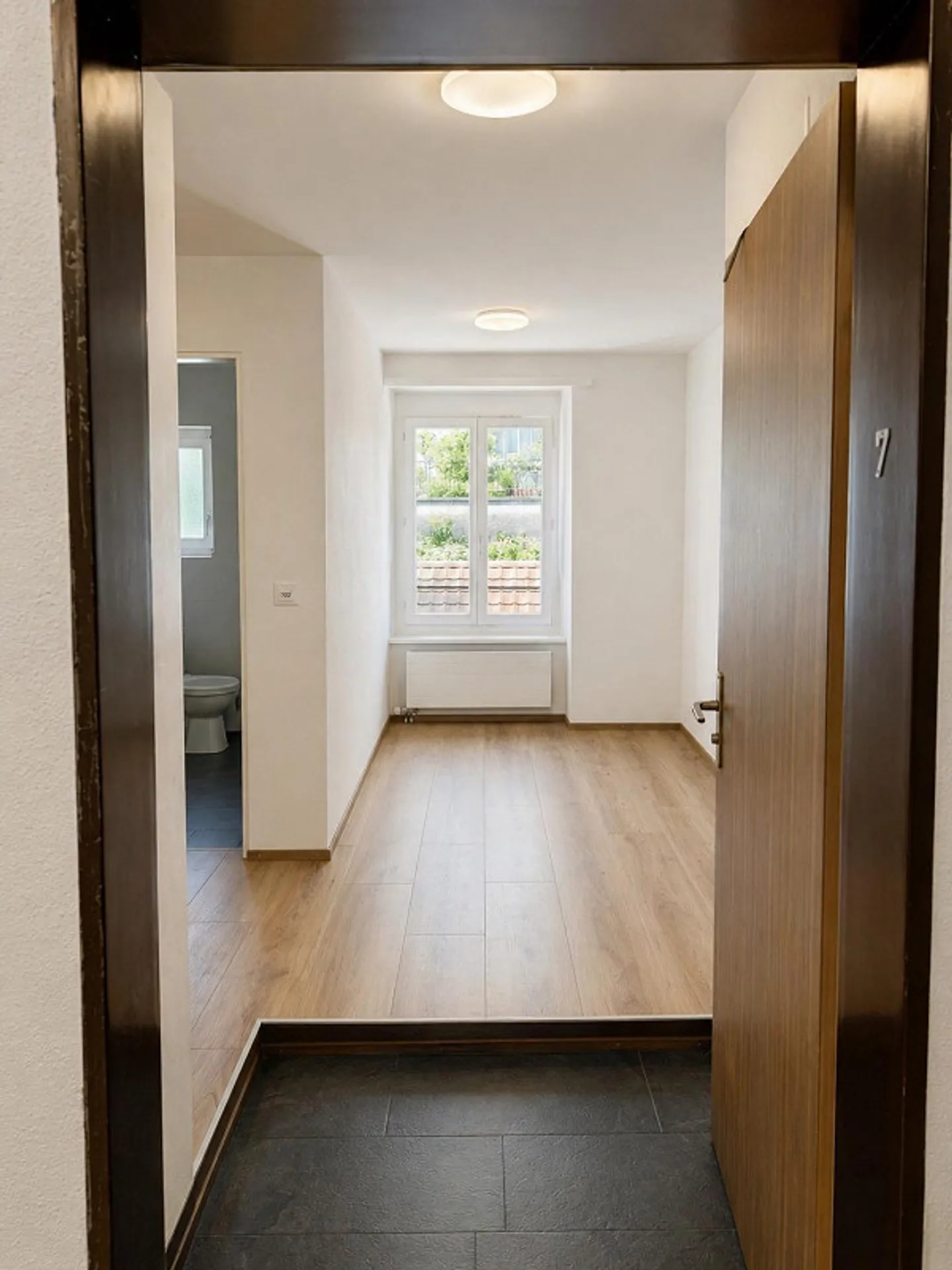 Zentrale 2.5-Zimmer-Wohnung in Luzern - Foto 1 von 5