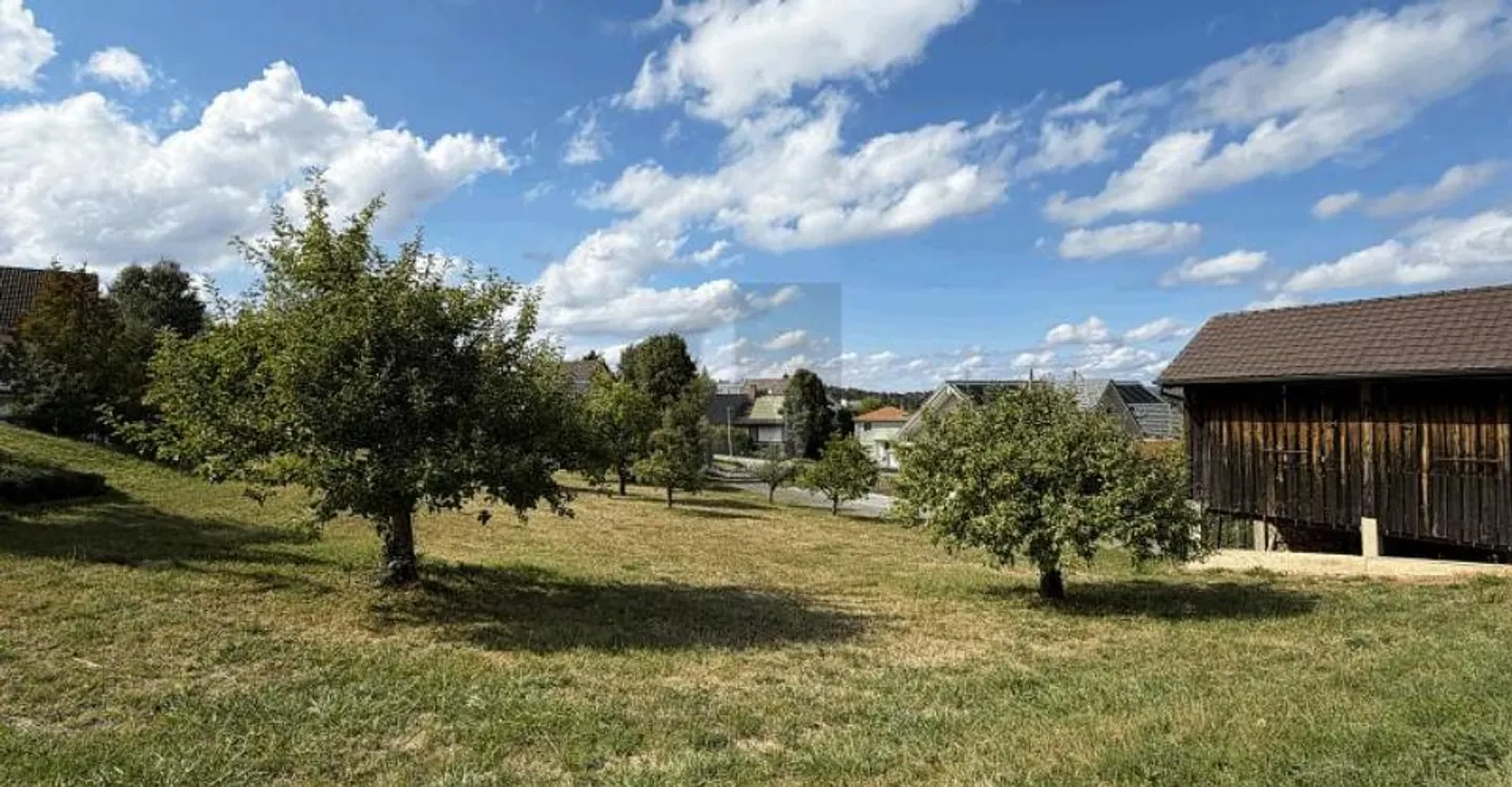ATTRACTIVE PLOT IN THE RESIDENTIAL ZONE WG2 - Photo 1 of 2